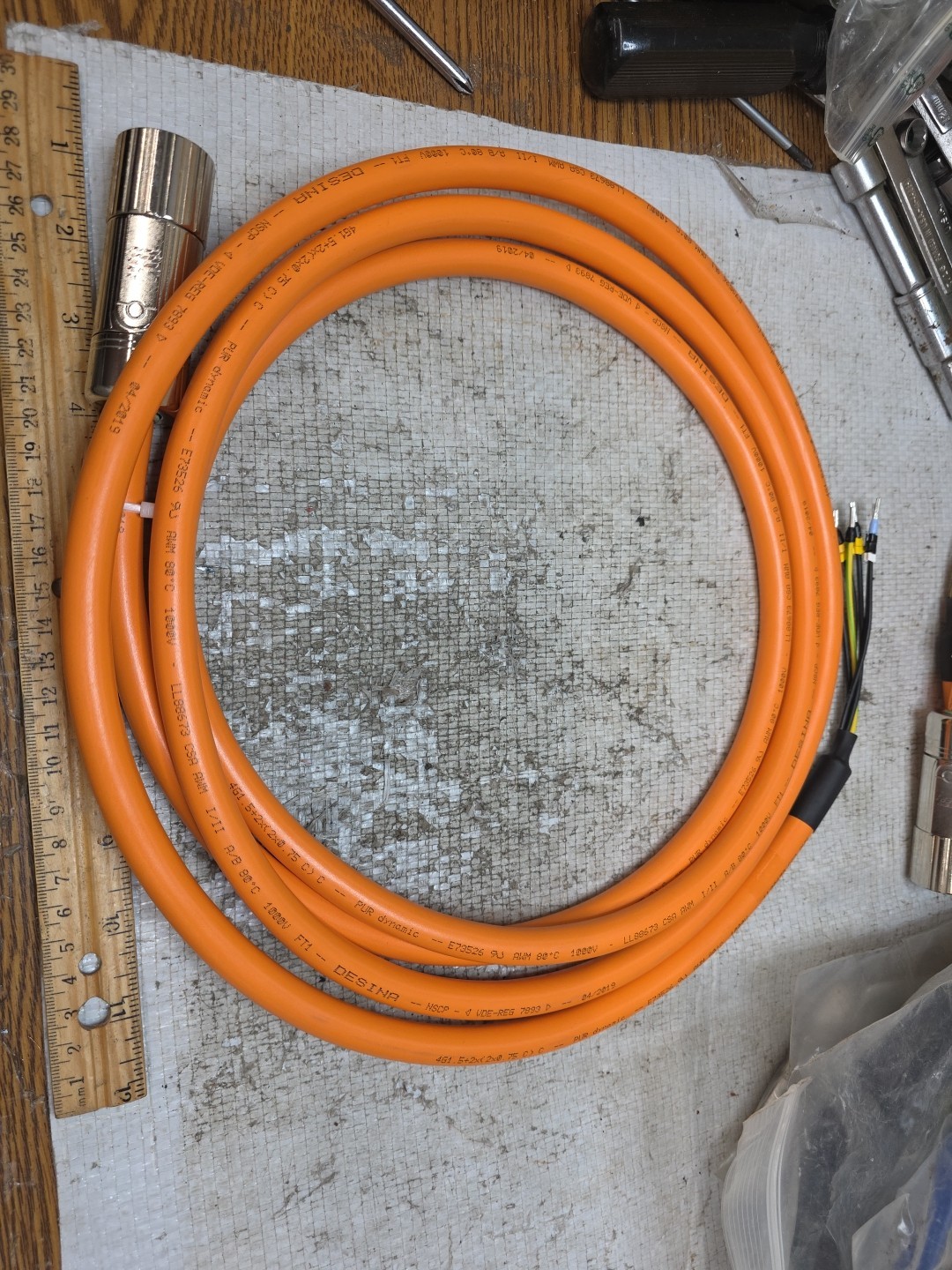 AWM Style E73526 Motorkabel LL88673 CSA 30V NEW (XS34, M2) LABELED ENDS AWM Style E73526 Motorkabel LL88673 CSA 30V NEW (XS34, M2) LABELED ENDS