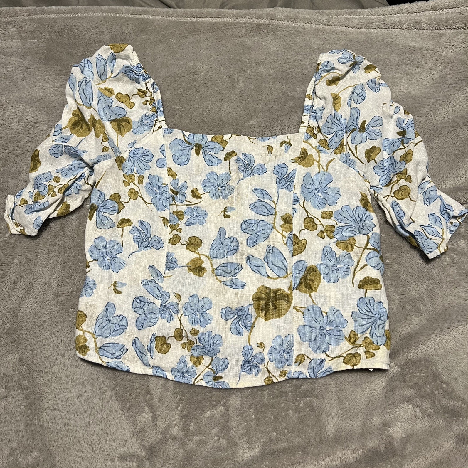 NWT Joie 100% Linen M Square Neck Blue Floral Crop Smocked Blouse Top Charity
