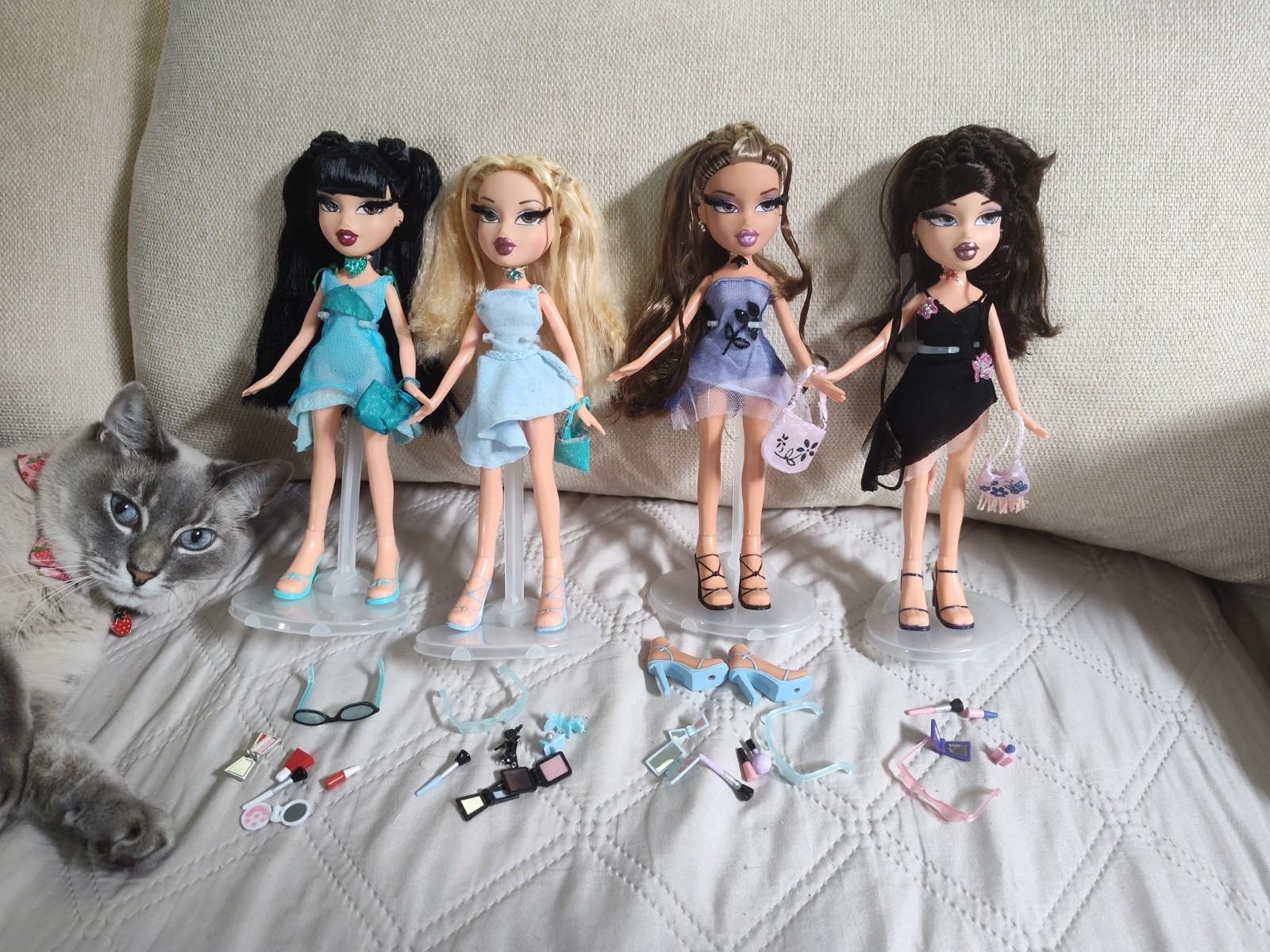 Bratz Girlz Nite Out Doll Lot Jade Cloe Yasmin Dana Not Complete Reproductions
