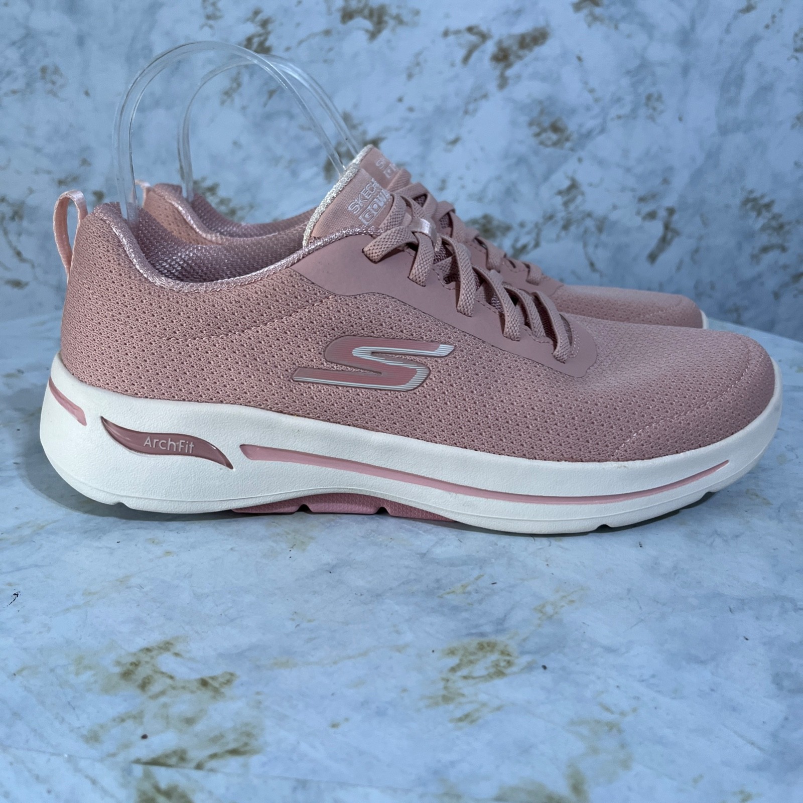 Skechers GoWalk Arch Fit Womens Size 9 Shoes Pink White Comfort Walking Sneakers Skechers GoWalk Arch Fit Womens Size 9 Shoes Pink White Comfort Walking Sneakers
