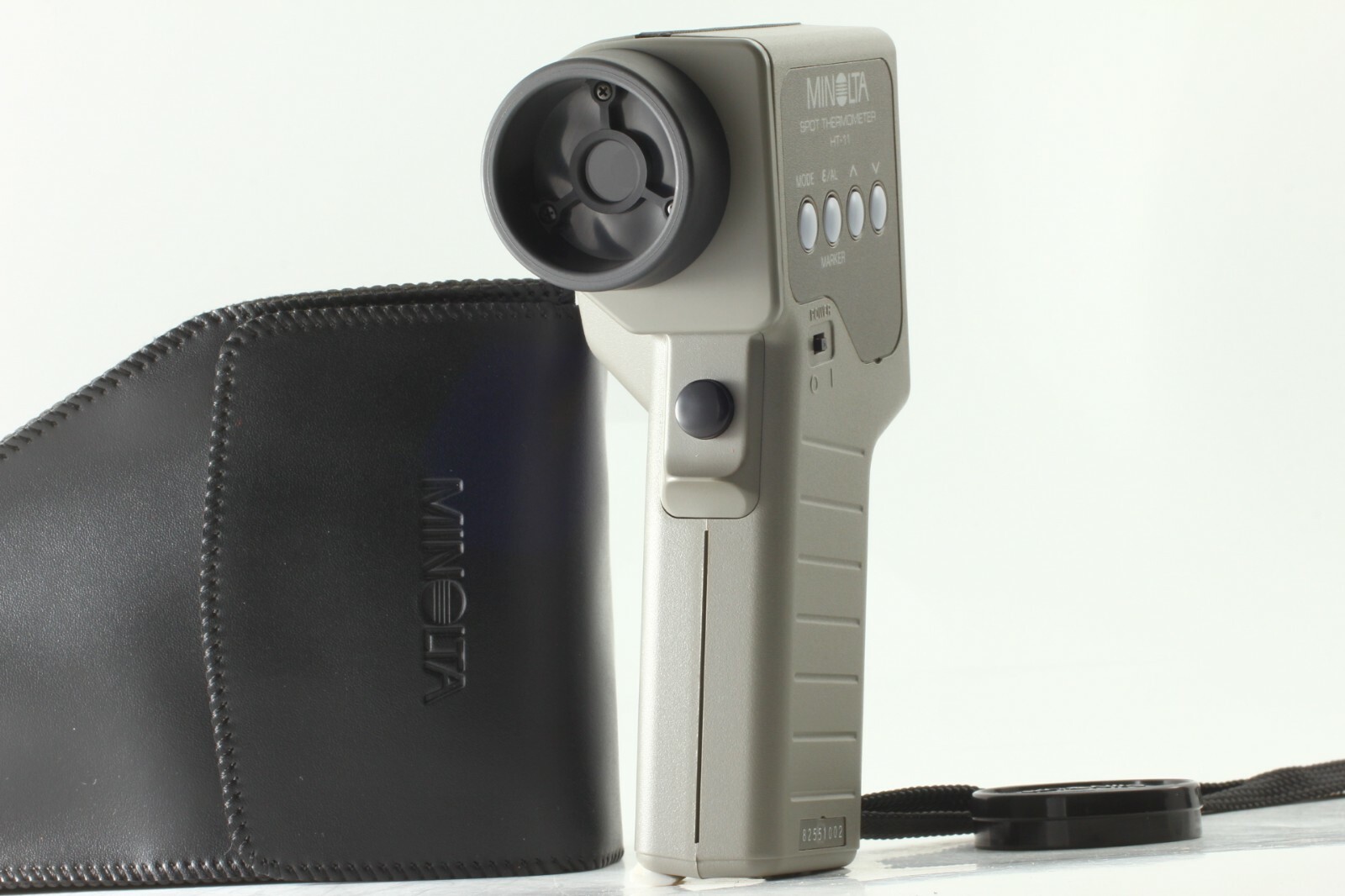【Almost Unused in Case】Minolta Spot Thermometer HT-11 from JAPAN #530A