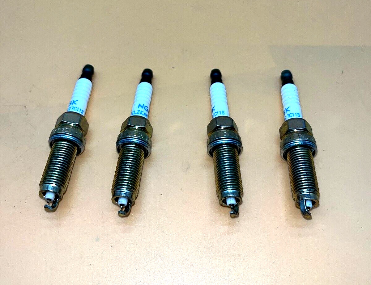 OEM 4-Pc Spark Plugs 12290-5R0-003 /DILZKAR7C11S/