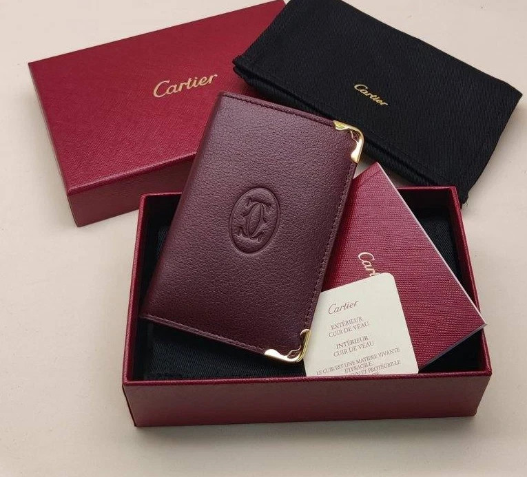 Cartier Must de Cartier Burgundy 4CC Card Holder Calfskin Leather Wallet NIB Cartier Must de Cartier Burgundy 4CC Card Holder Calfskin Leather Wallet NIB