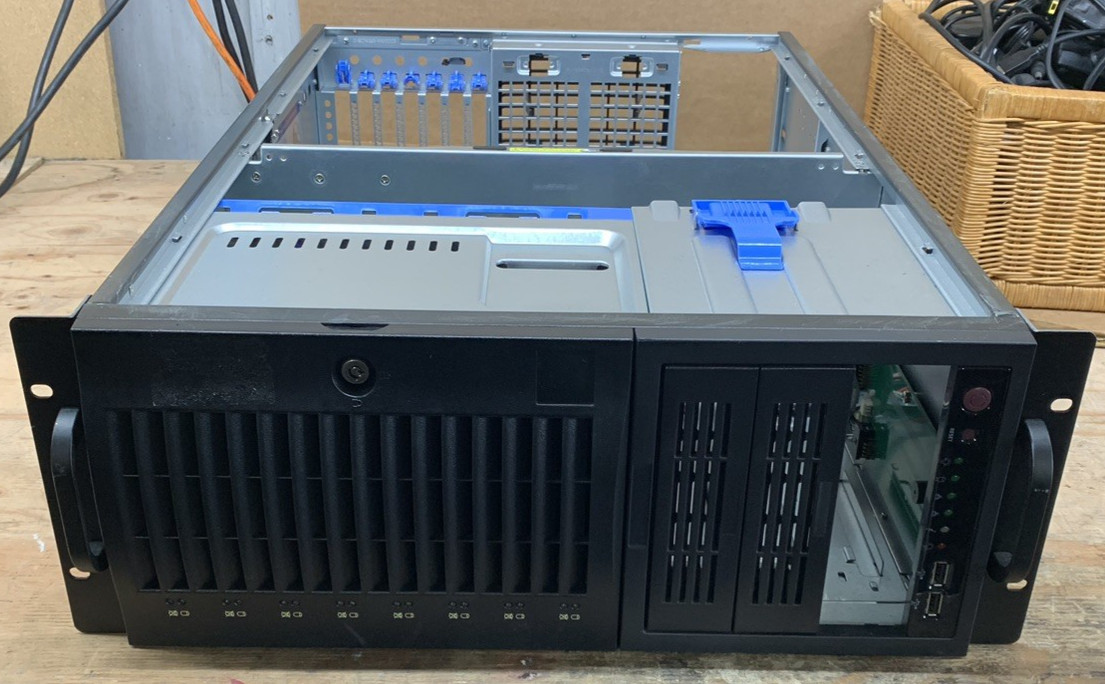 Supermicro CSE-743T-665B 4U Chassis w/ SM X10SRL-F & Intel Xeon E5-1630V3@3.7GHz