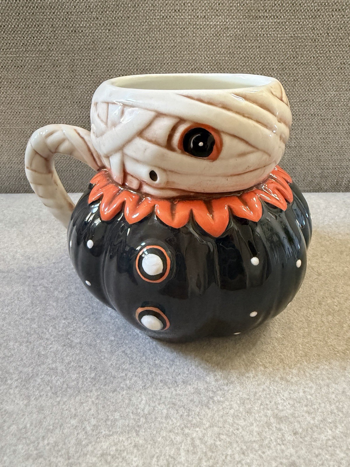 Johanna Parker Ceramic Mummy Mug – New