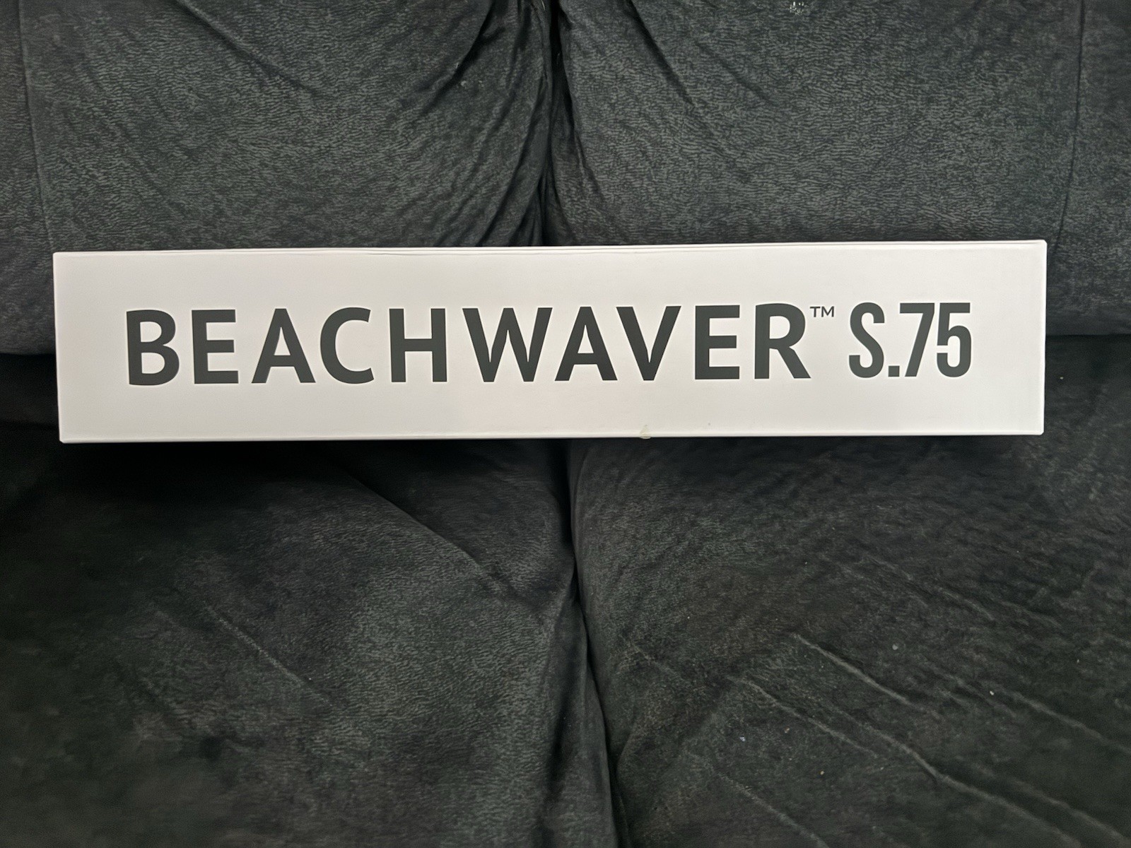 NEW Professional BeachWaver S.75 White Ceramic Defined Waves Curling Iron NEW Professional BeachWaver S.75 White Ceramic Defined Waves Curling Iron