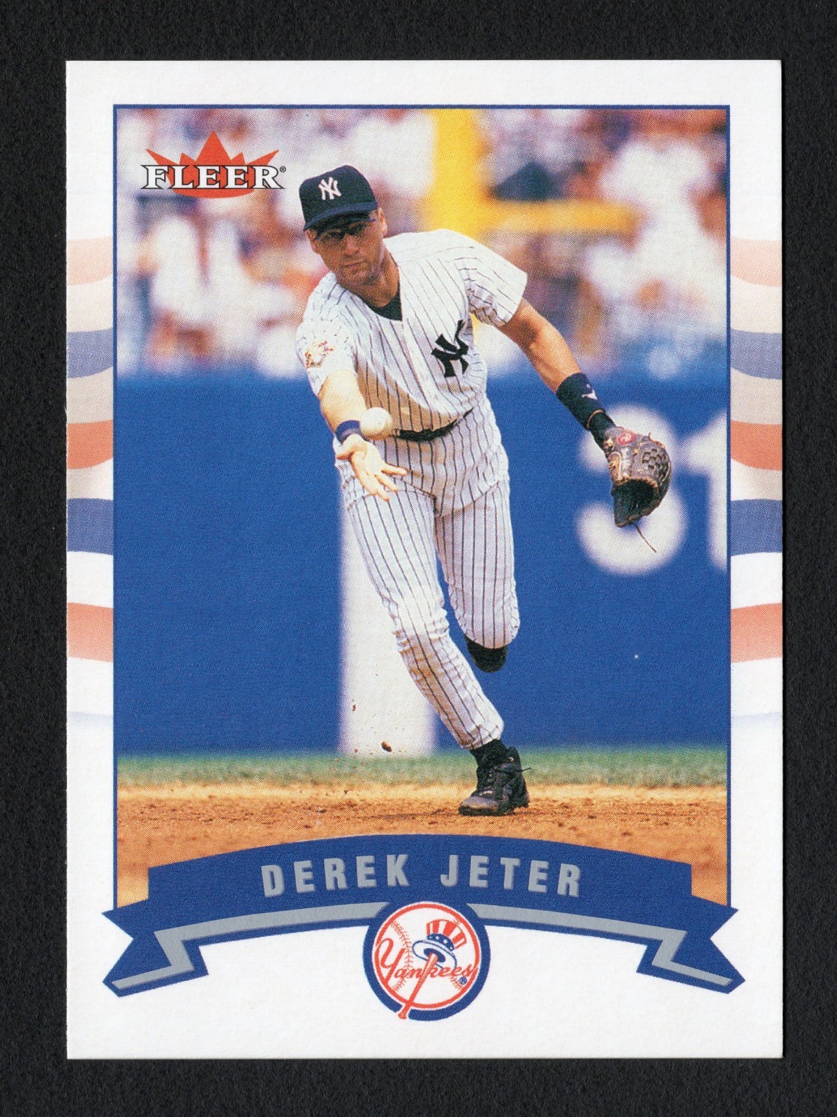 2002 Fleer Derek Jeter #279 New York Yankees 2002 Fleer Derek Jeter #279 New York Yankees