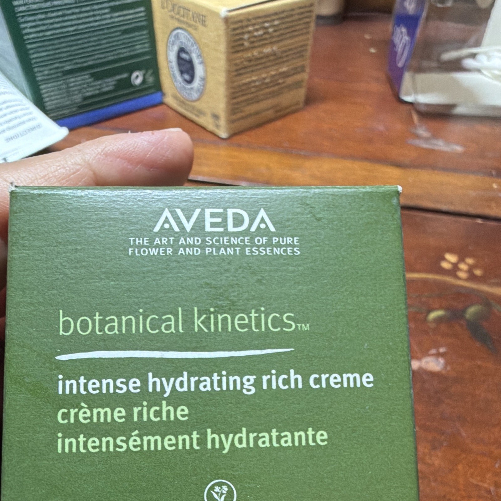 Aveda botanical kinetics Intense Hydrating Rich Creme Dry Skin Sandalwood 1.7 oz Aveda botanical kinetics Intense Hydrating Rich Creme Dry Skin Sandalwood 1.7 oz