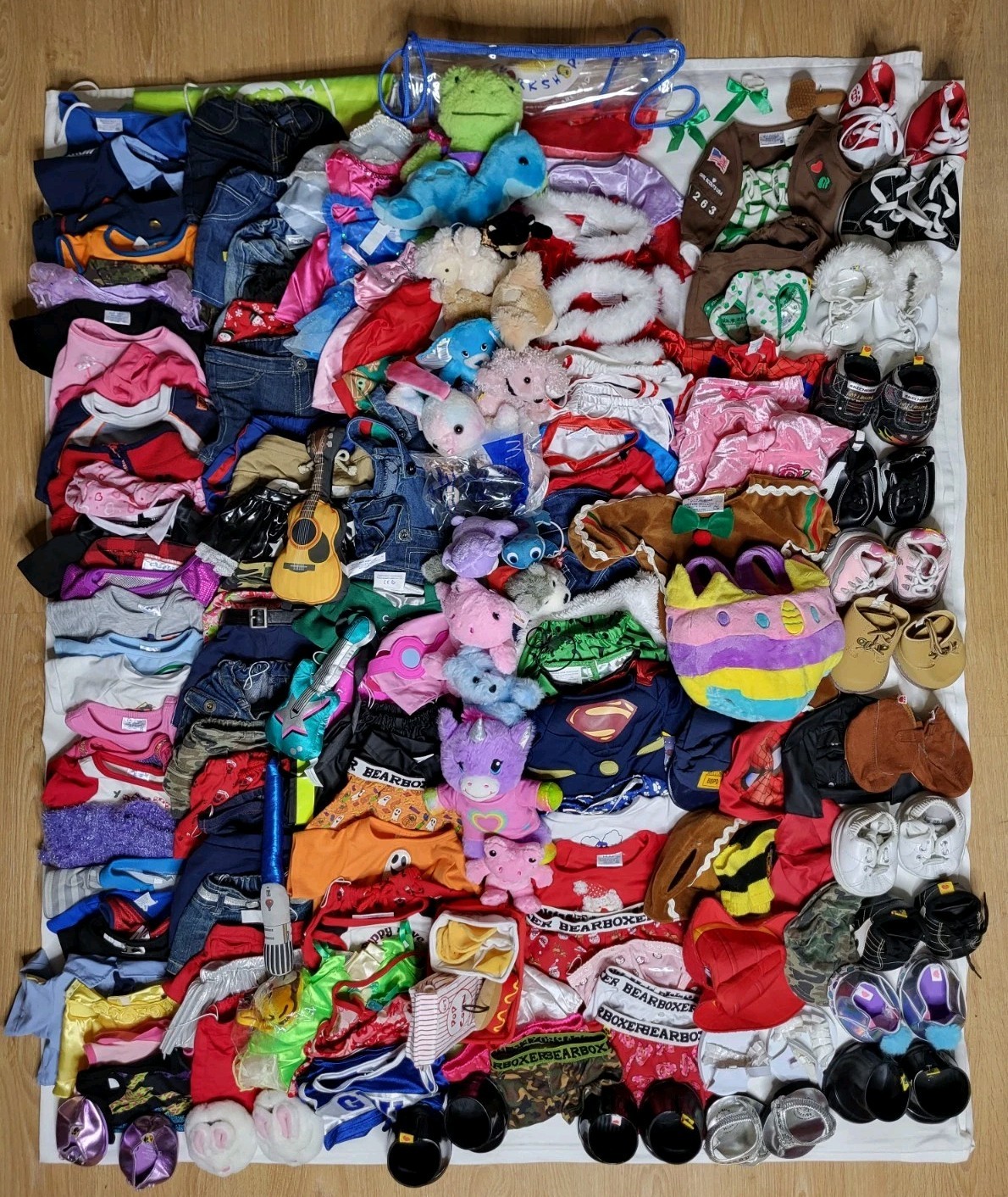 BAB Build a Bear: Clothes, Minis, and Accessories Lot of 170 Items BAB Build a Bear: Clothes, Minis, and Accessories Lot of 170 Items