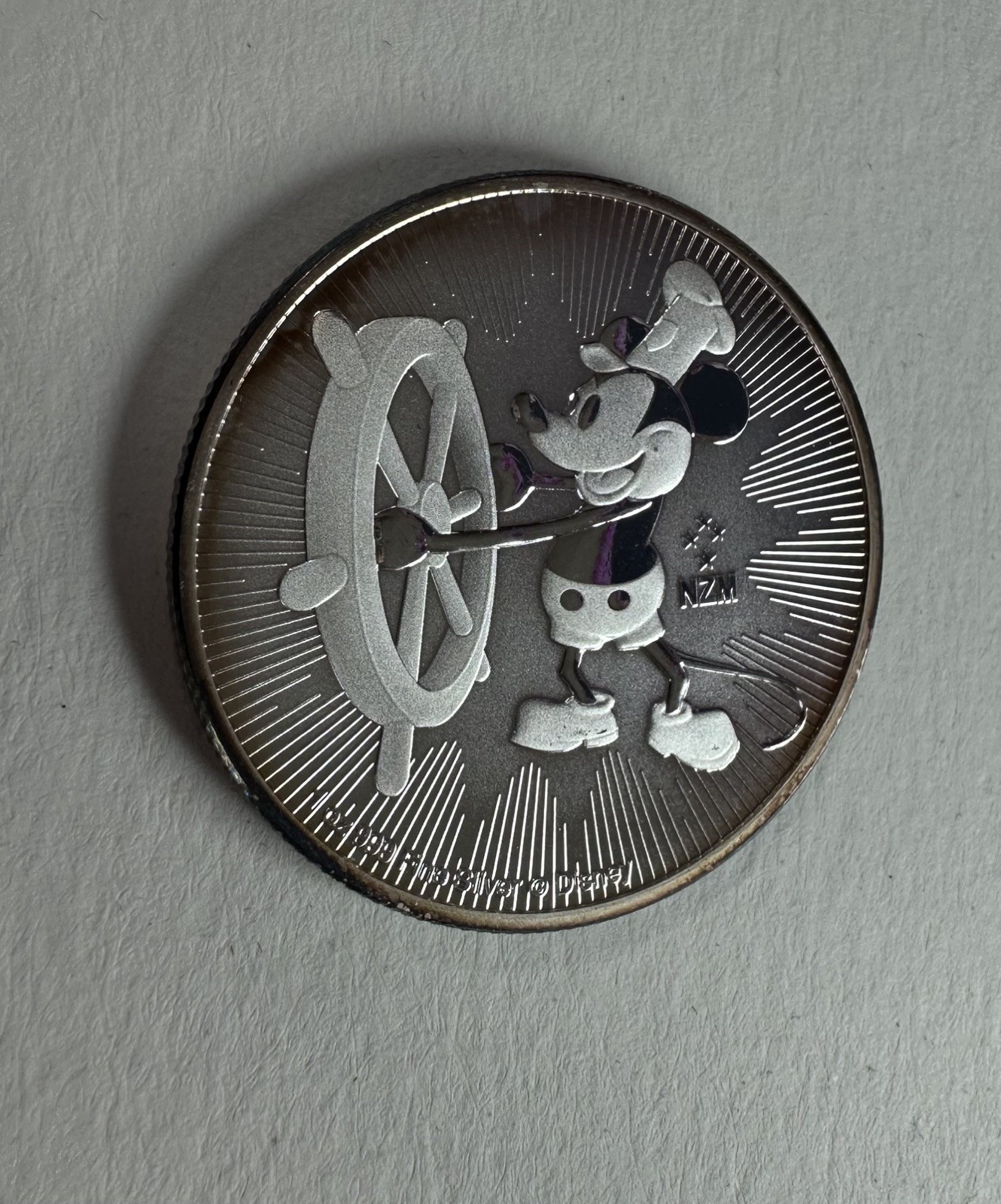 2017 Niue Steamboat Willie 1 oz .999 Fine Silver Coin Mickey Mouse 2017 Niue Steamboat Willie 1 oz .999 Fine Silver Coin Mickey Mouse