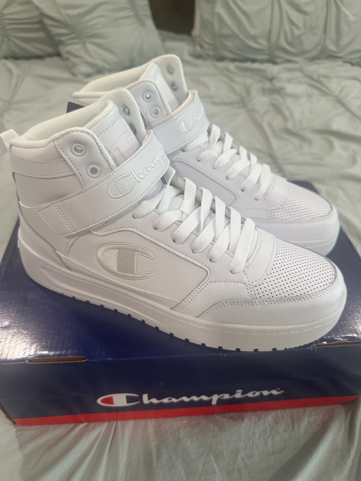 Men\'s Champion Drome 19 HI White/White size 9.5 