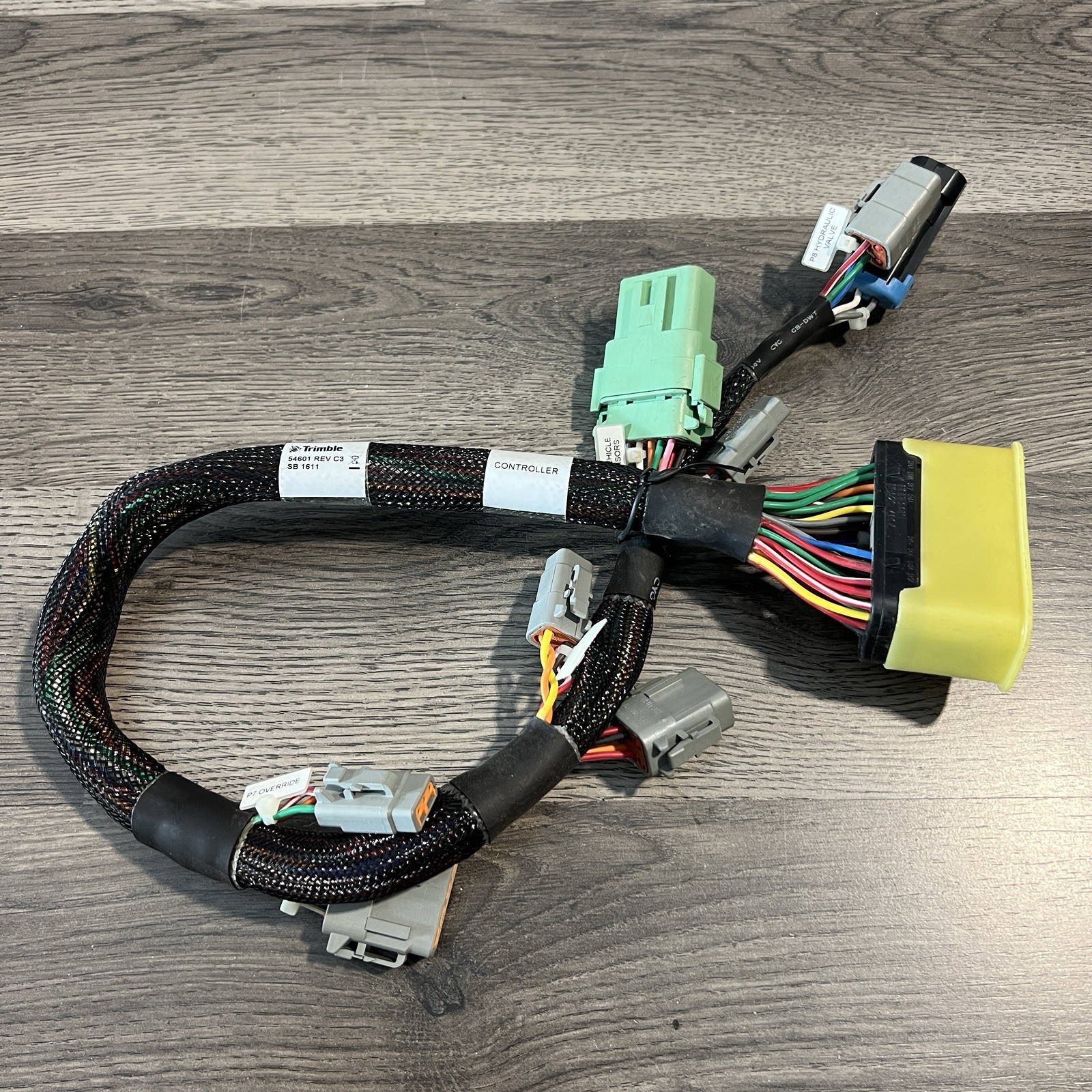 New Trimble 54601 Nav Controller Cable New Trimble 54601 Nav Controller Cable