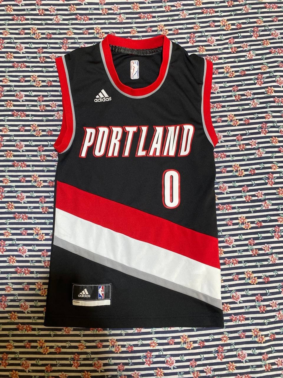 NBA PORTLAND TRAIL BLAZERS BASKETBALL SHIRT JERSEY ADIDAS 0 LILLARD SIZE 2XS