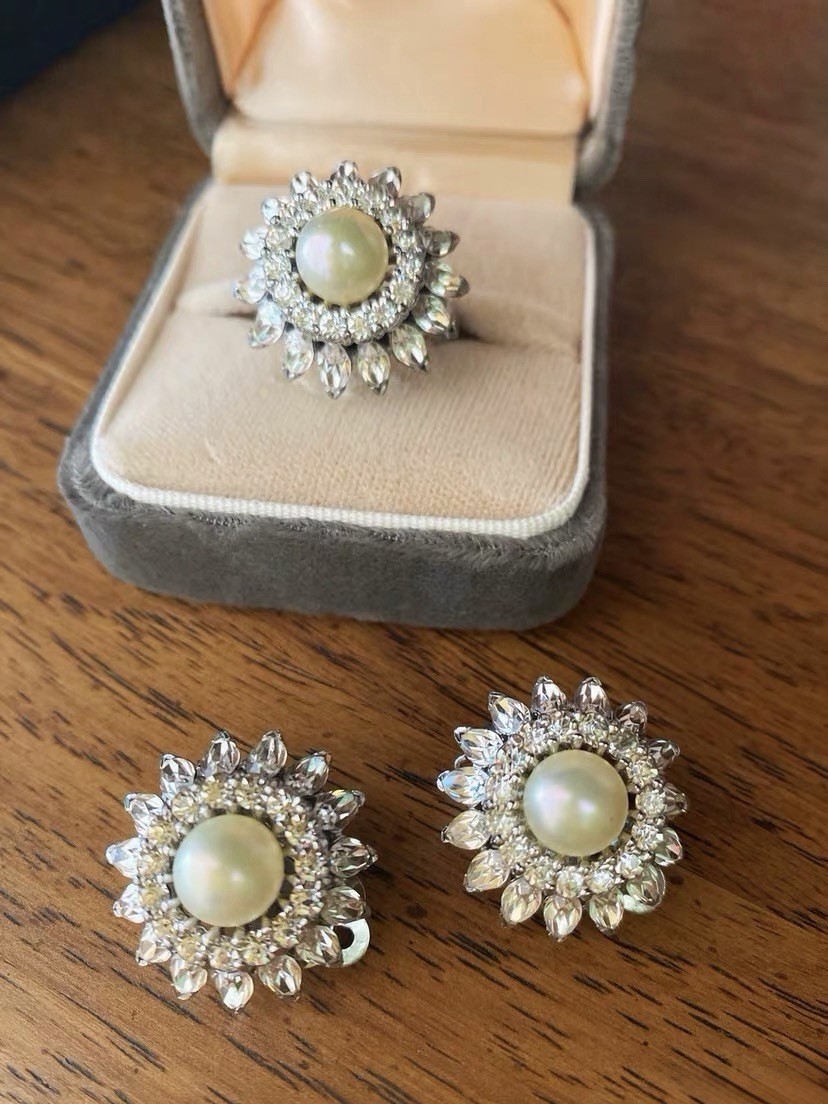 Rare Vintage Jomaz Signed Rhinestone and Faux Pearl Ring and Earrings Size 6