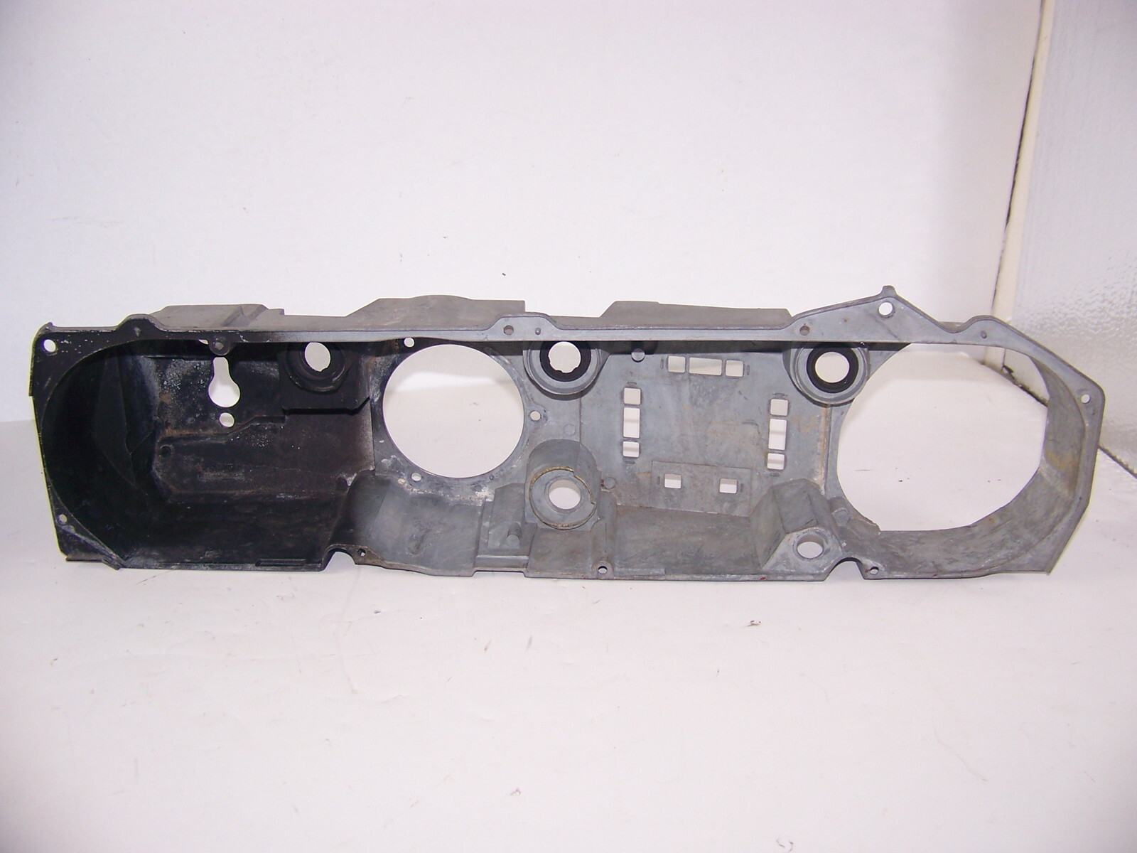 1970 71 72 DODGE CHALLENGER PLYMOUTH CUDA RALLYE INSTRUMENT CLUSTER HOUSING OEM 1970 71 72 DODGE CHALLENGER PLYMOUTH CUDA RALLYE INSTRUMENT CLUSTER HOUSING OEM