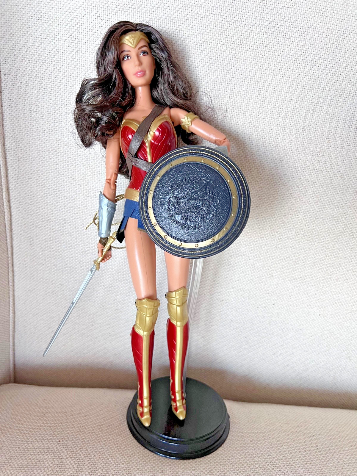 Mattel Barbie Signature Justice League Wonder Woman Doll VG CONDITION