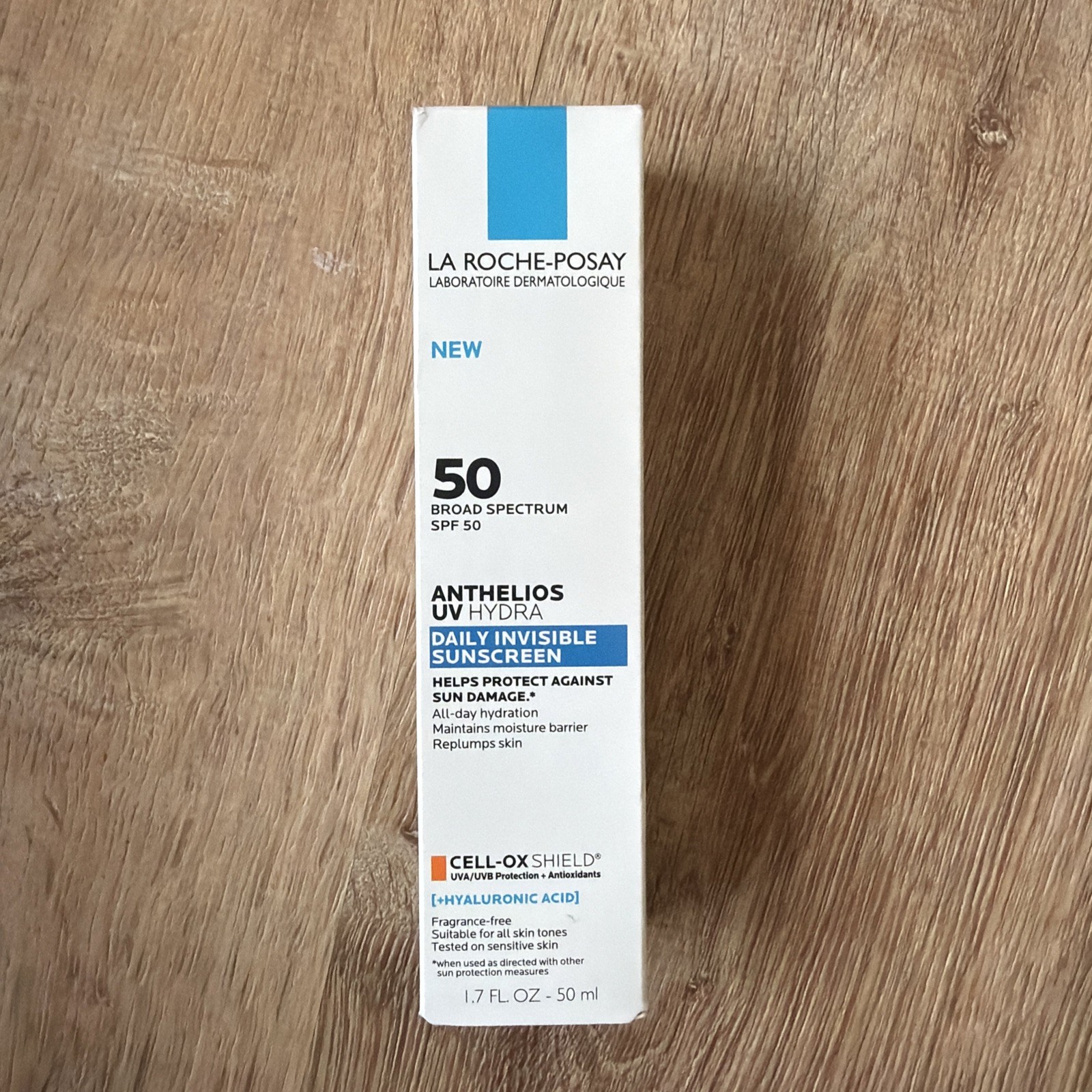La Roche-Posay Anthelios Uv Hydra Invisible Sunscreen Spf 50 NEW La Roche-Posay Anthelios Uv Hydra Invisible Sunscreen Spf 50 NEW