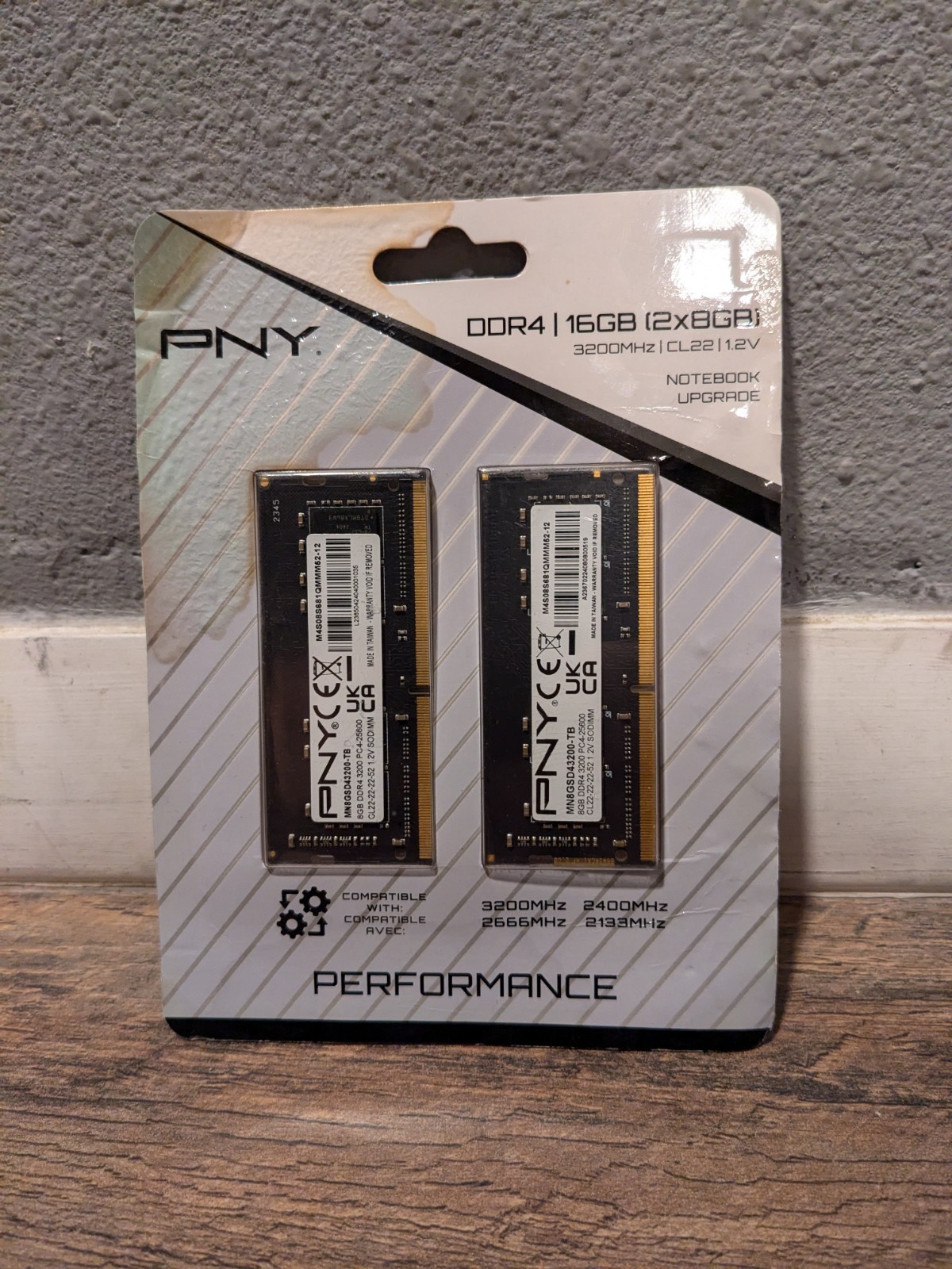 PNY 16GB 2x8GB DDR4 3200MHz PC4-25600 CL22 SODIMM RAM Kit MN16GK2D43200 +MemTest