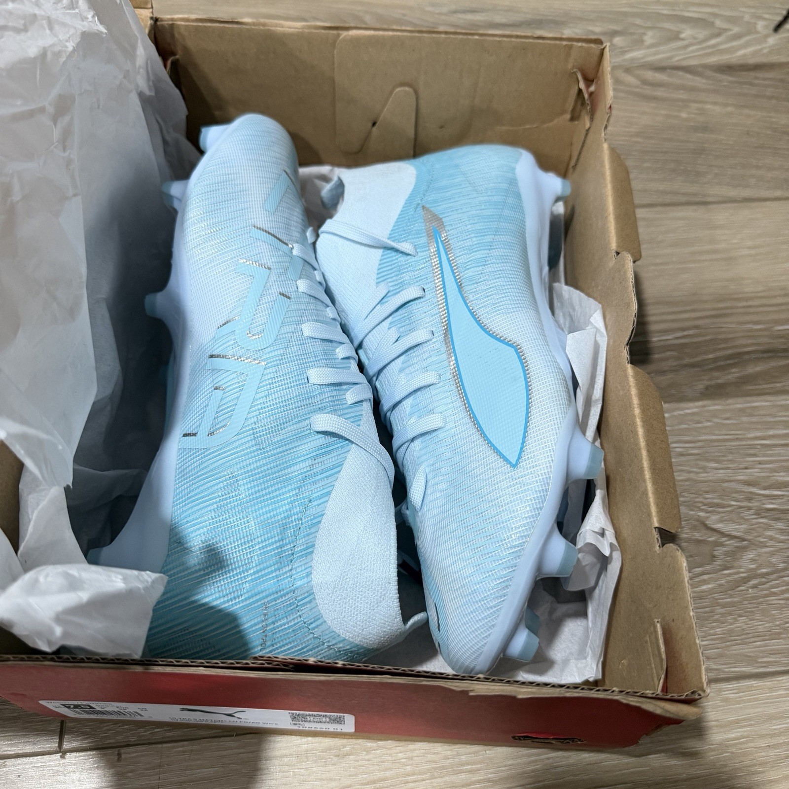 Puma Ultra 5 Ultimate FG Womens Size 7.5 Icy Blue Soccer Cleats 108639-01 NEW