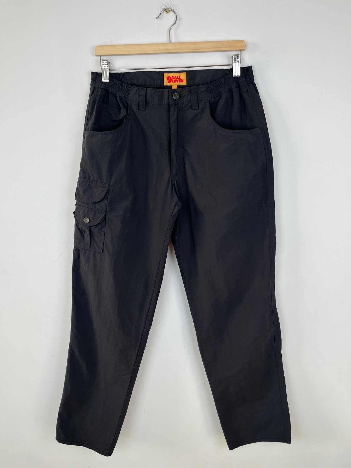 Fjallraven Brand Logo Outdoor Cargo Pants Fit M Fjallraven Brand Logo Outdoor Cargo Pants Fit M