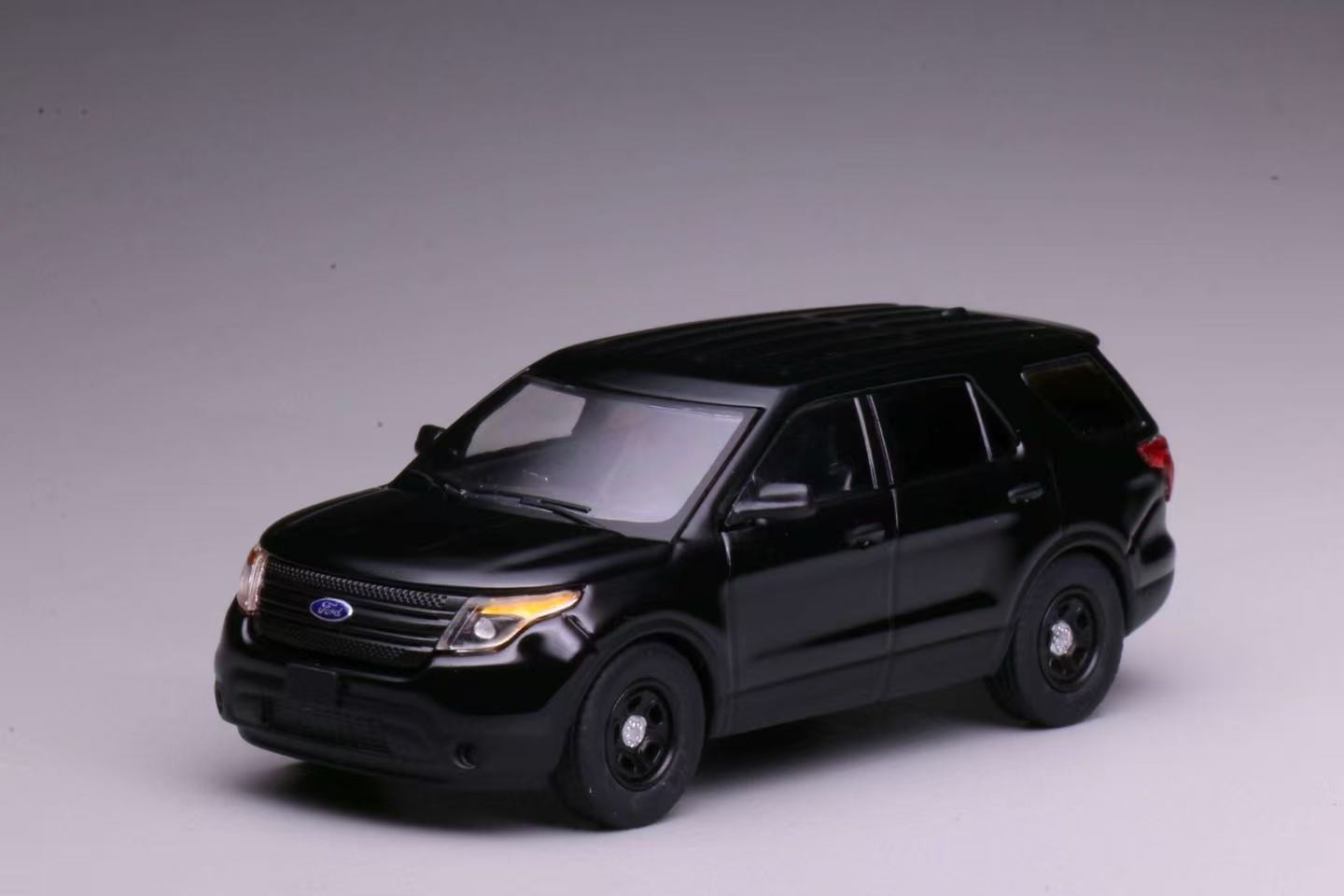 596 1: 64 2020/2013 Explorer Unmarked police car Diecast Collect Car