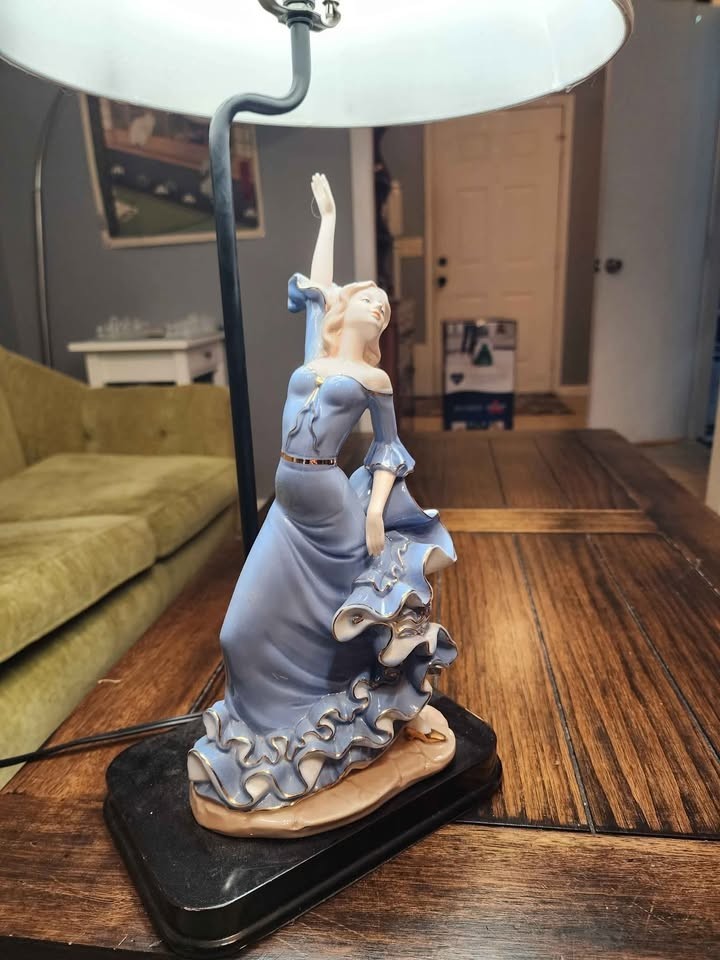 Vintage Flamenco Dancer Ceramic Lamp – Rare Sculptural Statement Piece