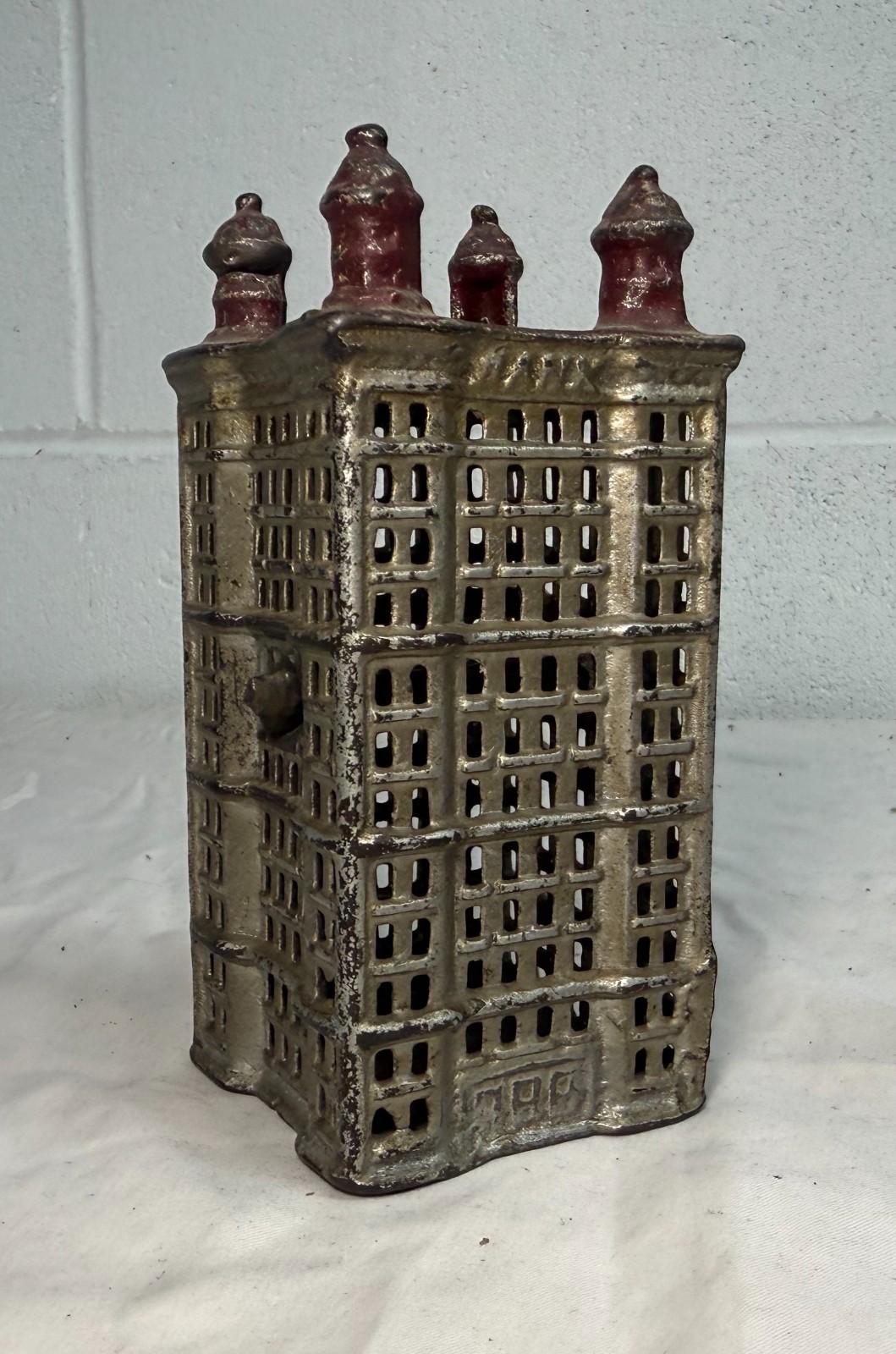 Antique A.C. Williams Cast Iron Skyscraper Coin Still Bank Made in Ohio 1900-20s Antique A.C. Williams Cast Iron Skyscraper Coin Still Bank Made in Ohio 1900-20s