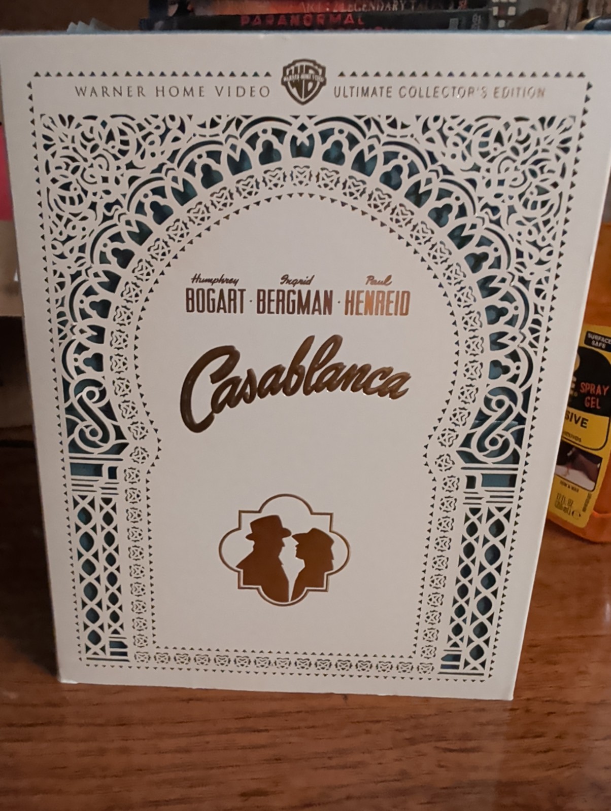 Casablanca (DVD, 2008, 3-Disc Set, Ultimate Collectors Edition) Casablanca (DVD, 2008, 3-Disc Set, Ultimate Collectors Edition)