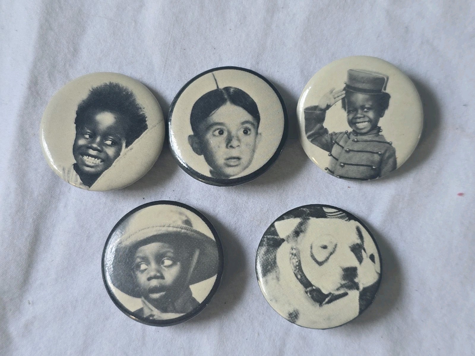 Little Rascals Our Gang Spanky Alfalfa Buckwheat Darla Pinback Buttons Lot of 5