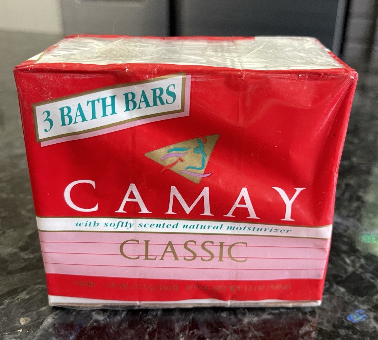 Vtg Camay Soap Pink Classic Softly Scented Beauty Bar Pack of 3 P&G Discontinued