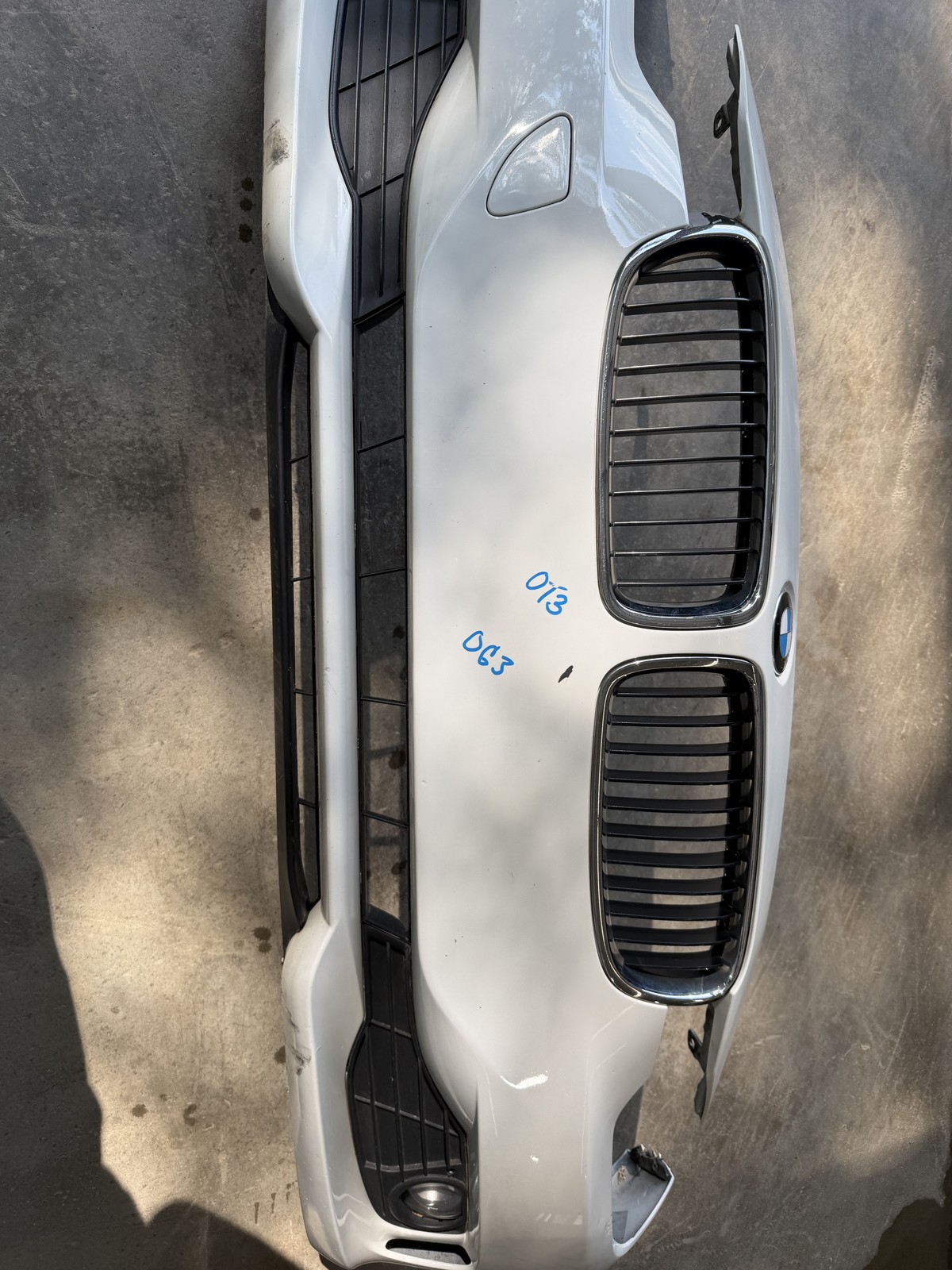 12-15 BMW 320i xDrive Front Bumper Cover w/ Grills & Lights Alpine White 300