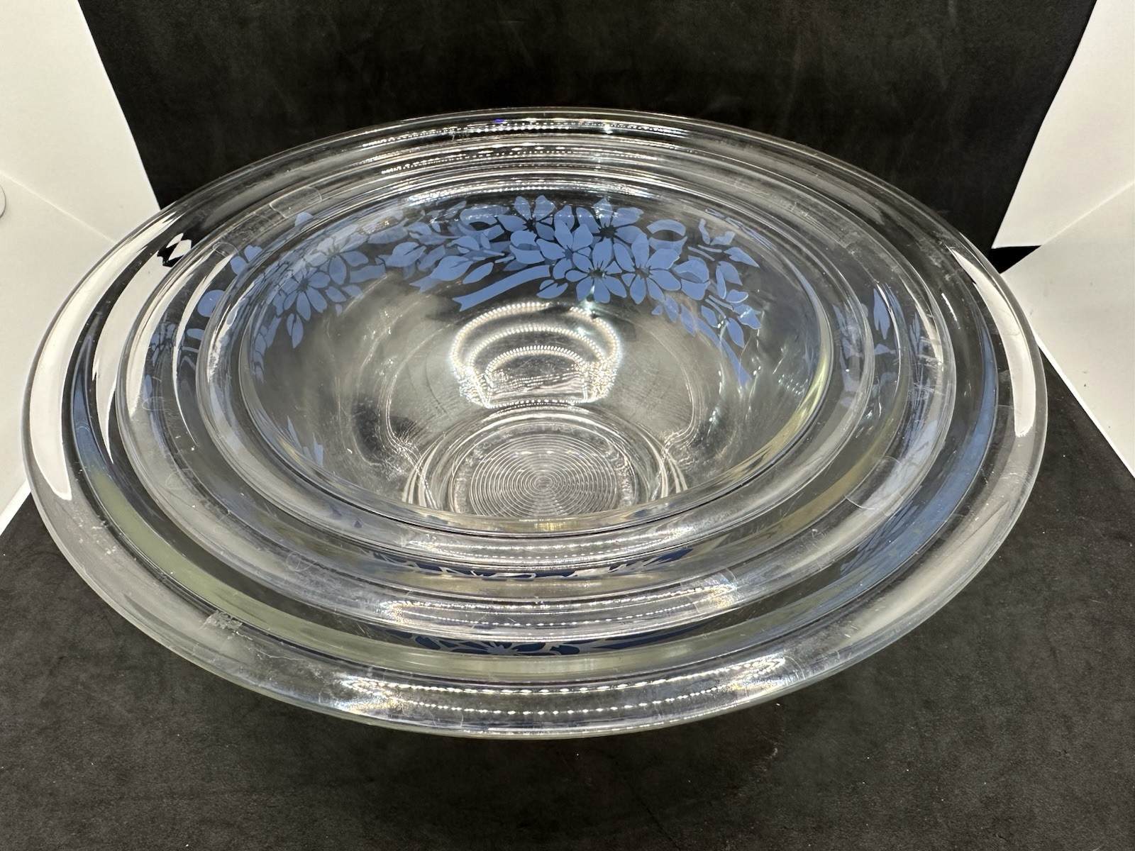 Vintage PYREX Blue Ribbon Floral Nesting Bowls 322 323 325 Set of 3