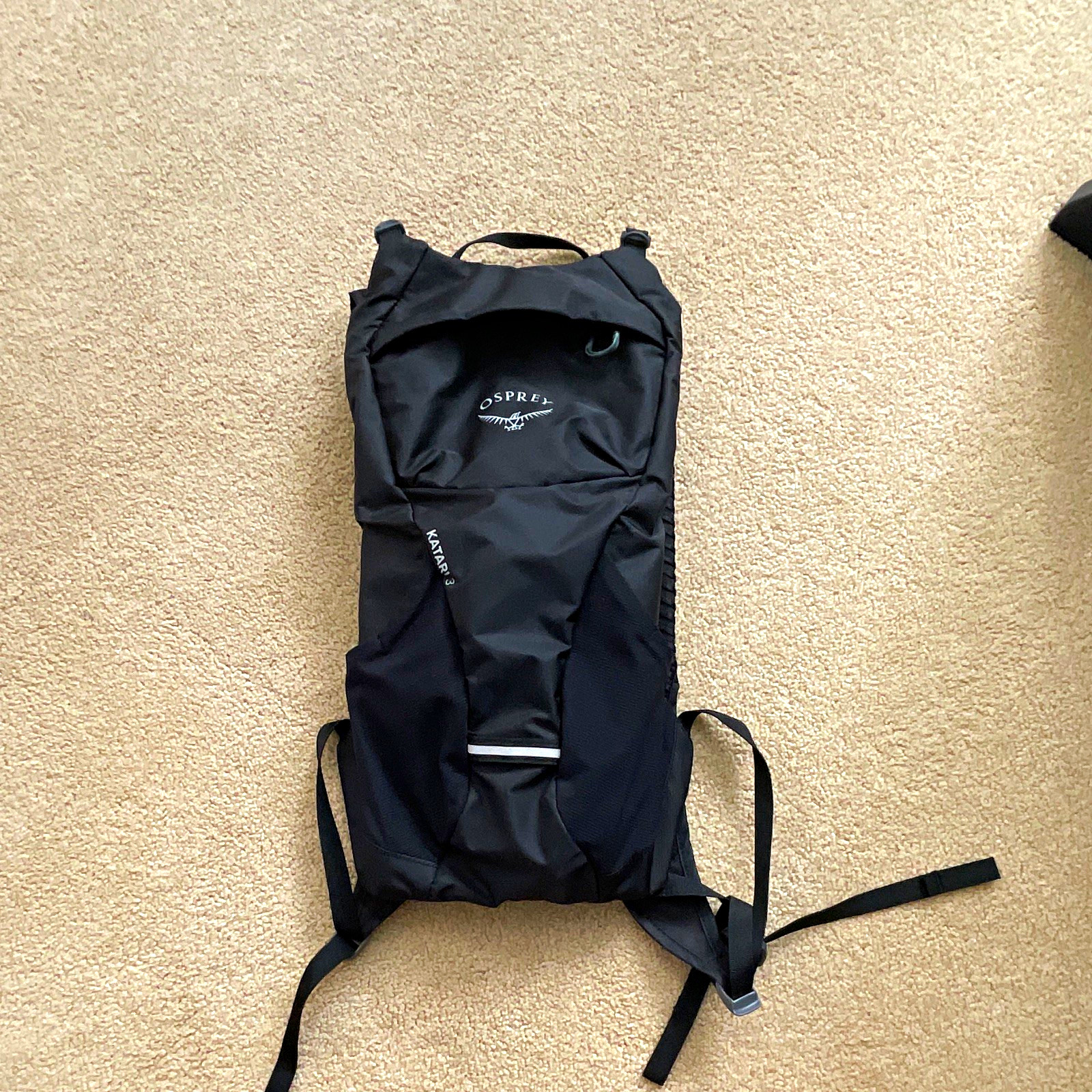Osprey Katari 3 Hydration Pack 3L Black Nylon, Adjustable Straps, 2 Pockets Osprey Katari 3 Hydration Pack 3L Black Nylon, Adjustable Straps, 2 Pockets