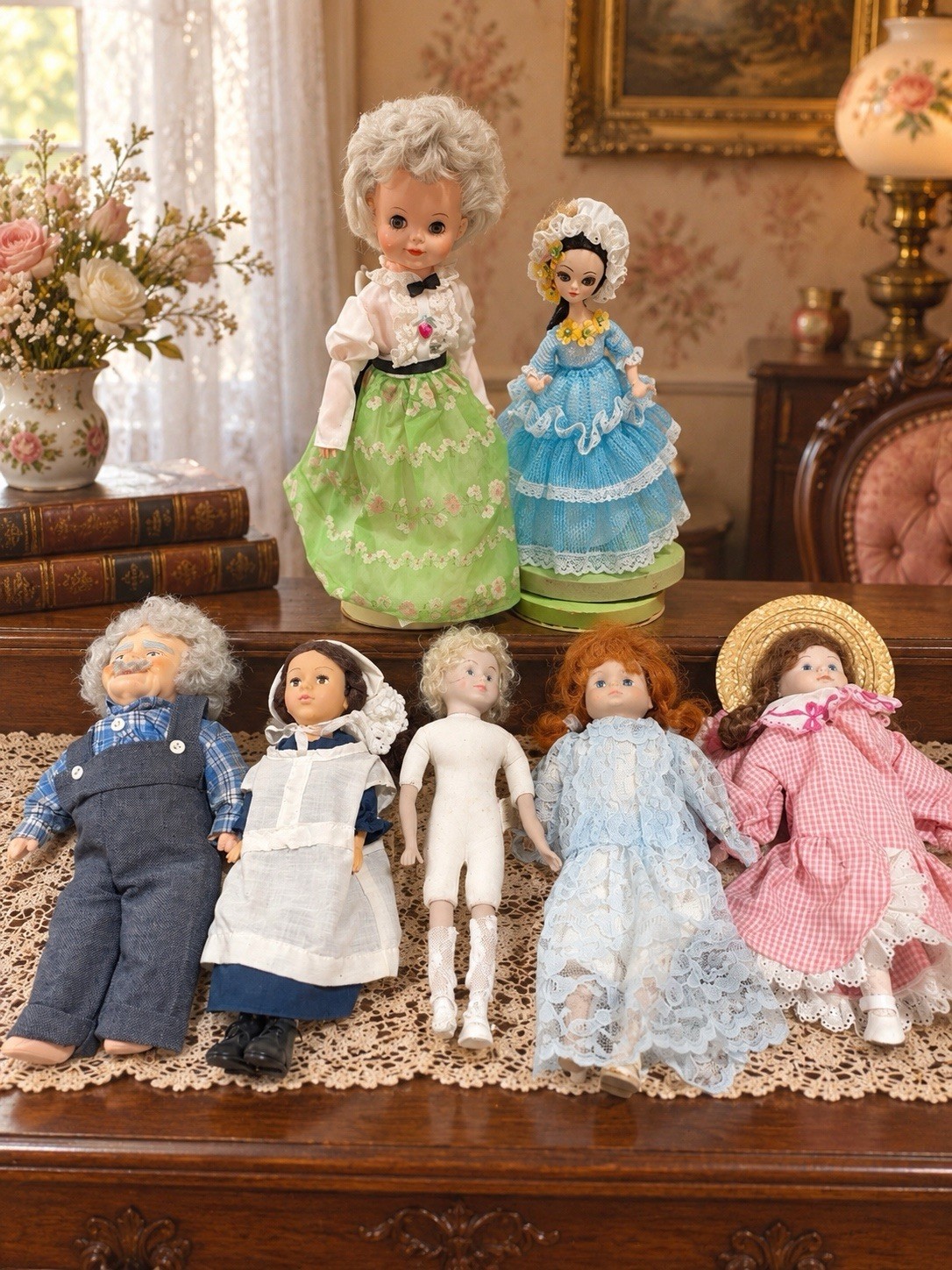 Vintage 1991-92 Fibre-Craft Wang’s Mixed Doll Lot of 7 w/ Stands TLC