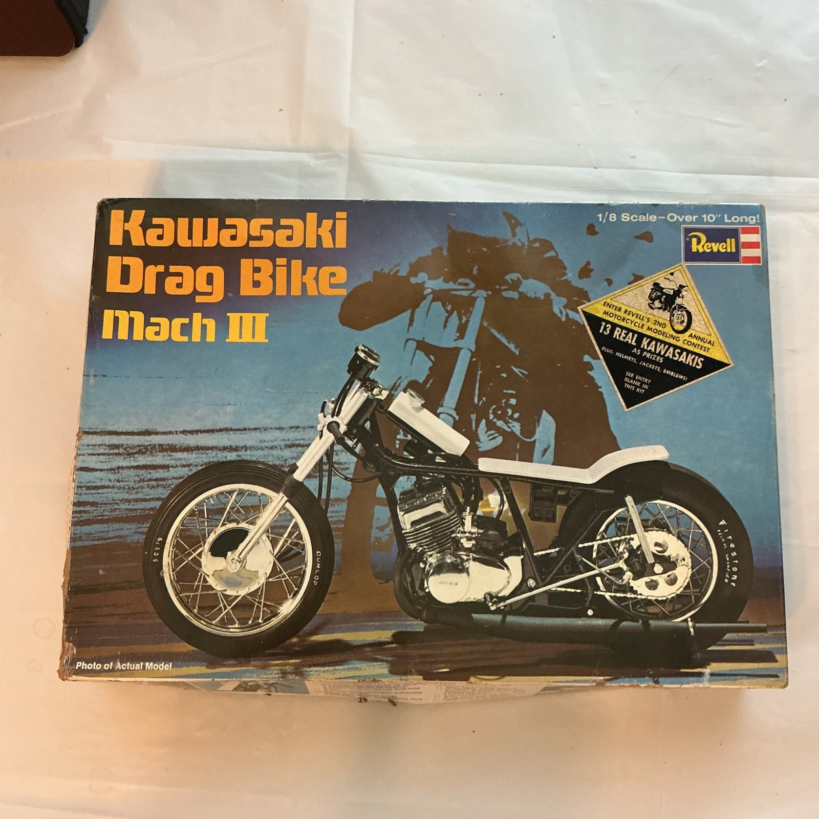 Vintage REVELL 1972 KAWASAKI DRAG BIKE MACH III MOTORCYCLE 1/8 MODEL RACING MPC