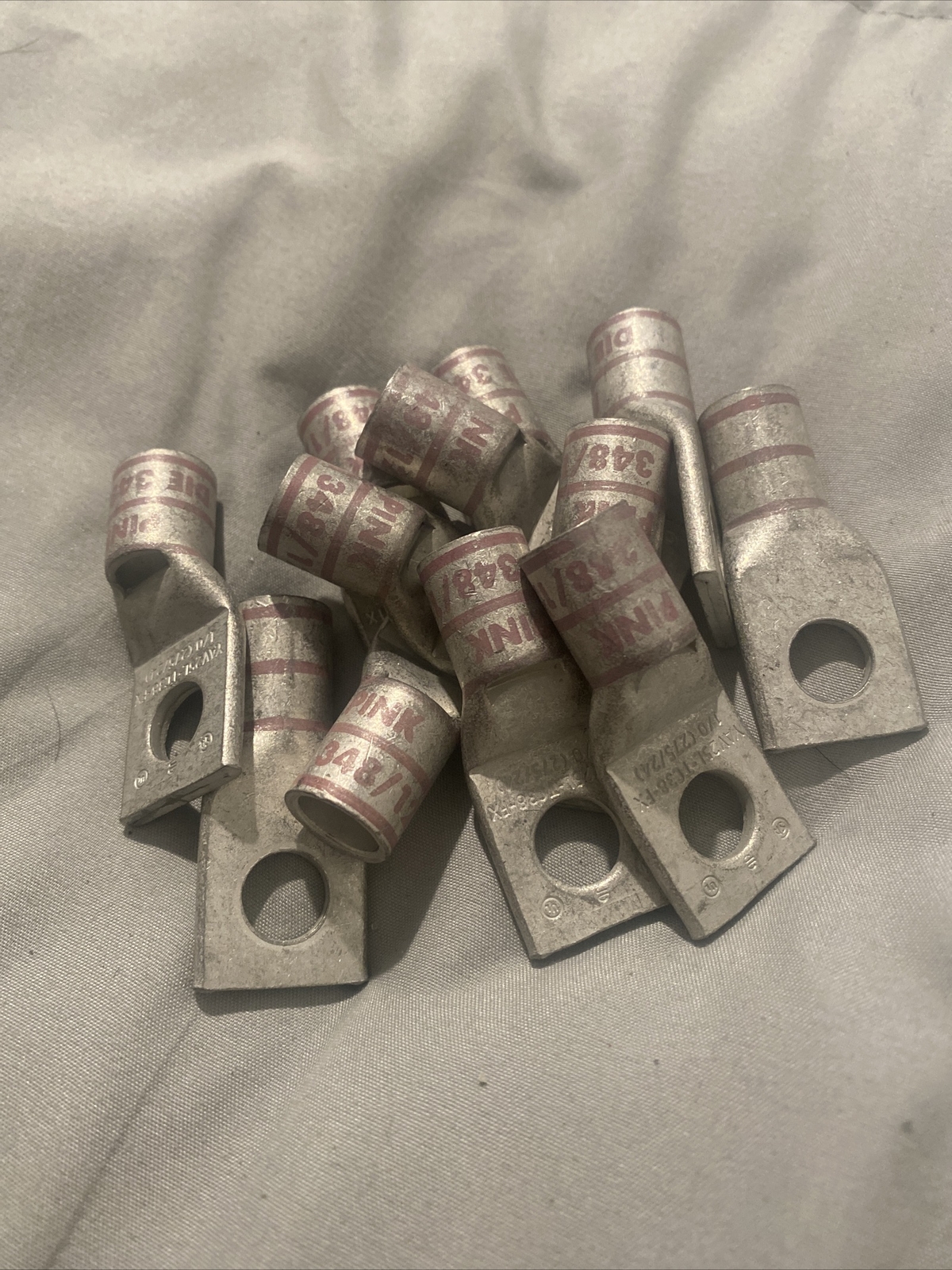 Burndy YAV25LTC38FX - 1/0FX 3/8STUD (qty12)