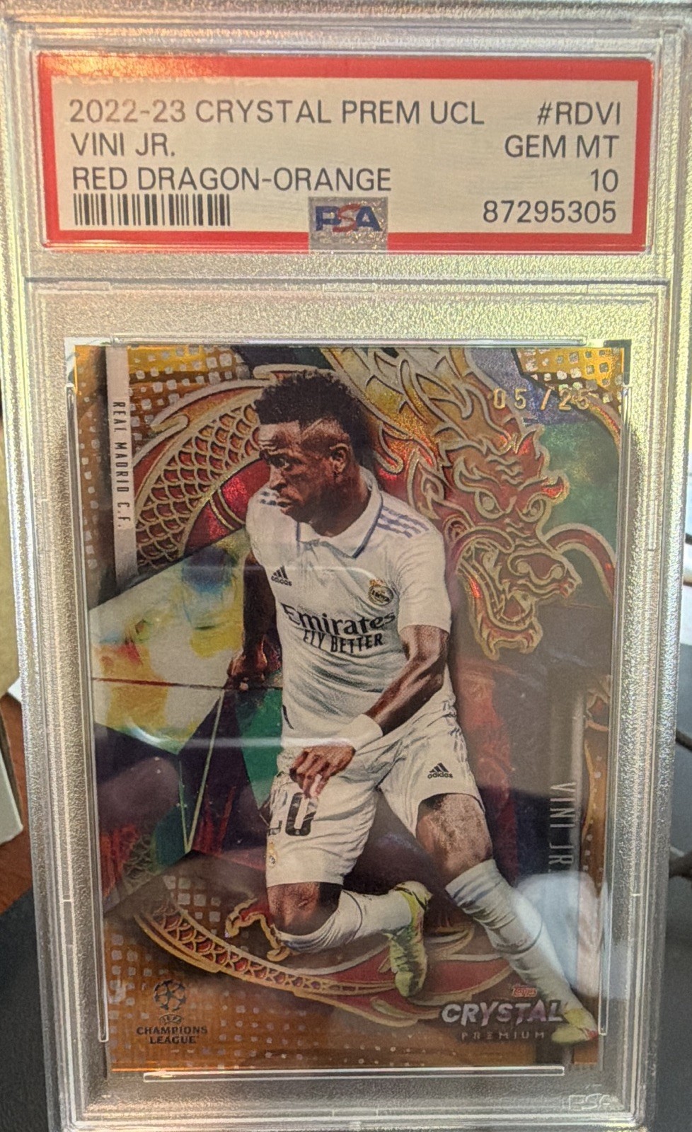 Topps 2022-23 Crystal Premium UCL Vini Jr. Red Dragon Orange /25 PSA 10 Topps 2022-23 Crystal Premium UCL Vini Jr. Red Dragon Orange /25 PSA 10
