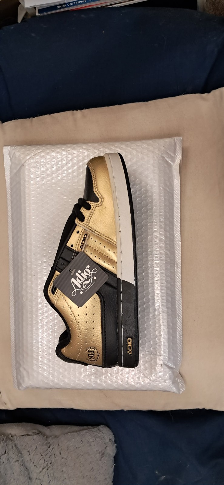 Vintage Adio Shaun White V1 Limited Edition Gold/Black Size 8.5 Deadstock NIB