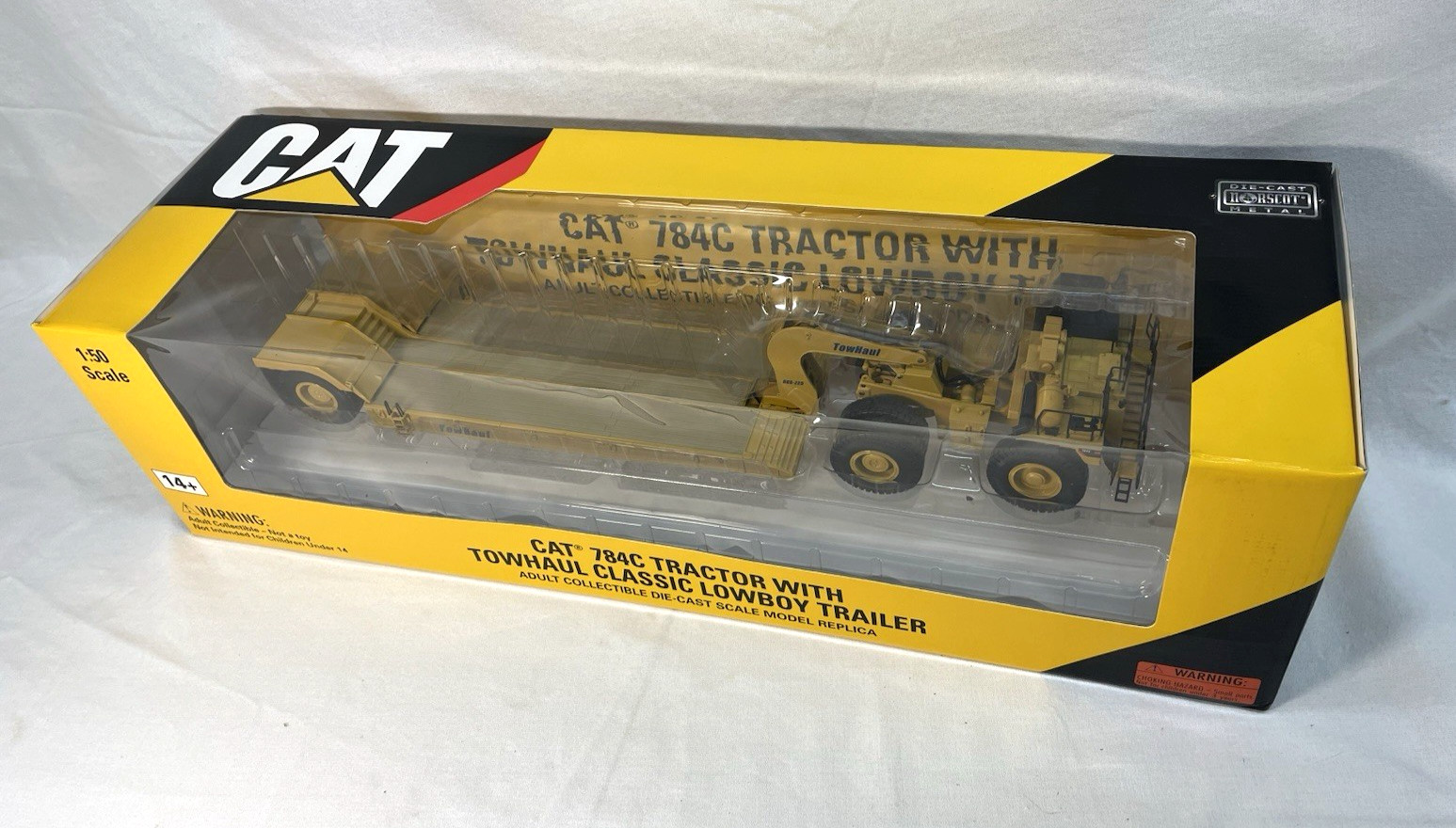 Norscot 55220 - Cat 784C Tractor w/Towhaul Classic Lowboy Trailer 1:50 - 2009