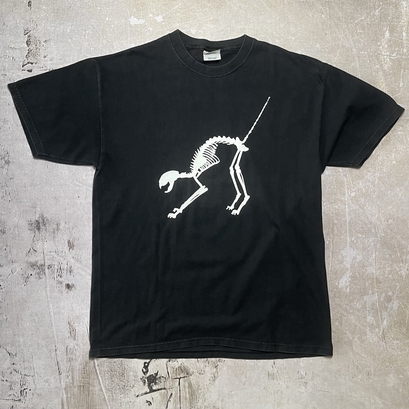 Vintage Maurizio Cattelan Felix Museum of Art Tee Chicago T-shirt Dinosaur Cat Vintage Maurizio Cattelan Felix Museum of Art Tee Chicago T-shirt Dinosaur Cat