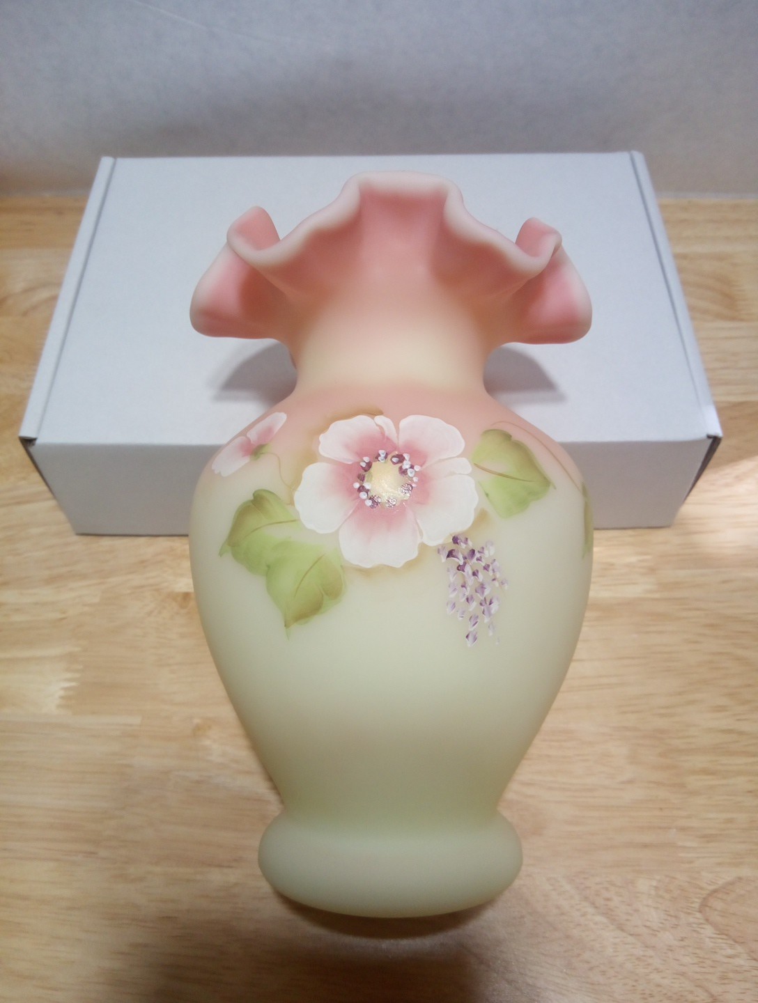 fenton burmese vase 6 1/2\'\' signed by bill fenton fenton burmese vase 6 1/2\'\' signed by bill fenton