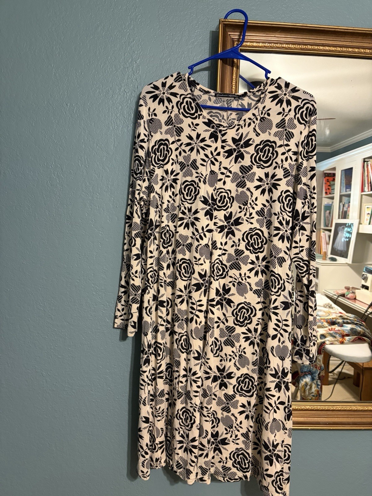 Gudrun Sjoden Floral Pattern Dress Long sleeve Large Gudrun Sjoden Floral Pattern Dress Long sleeve Large
