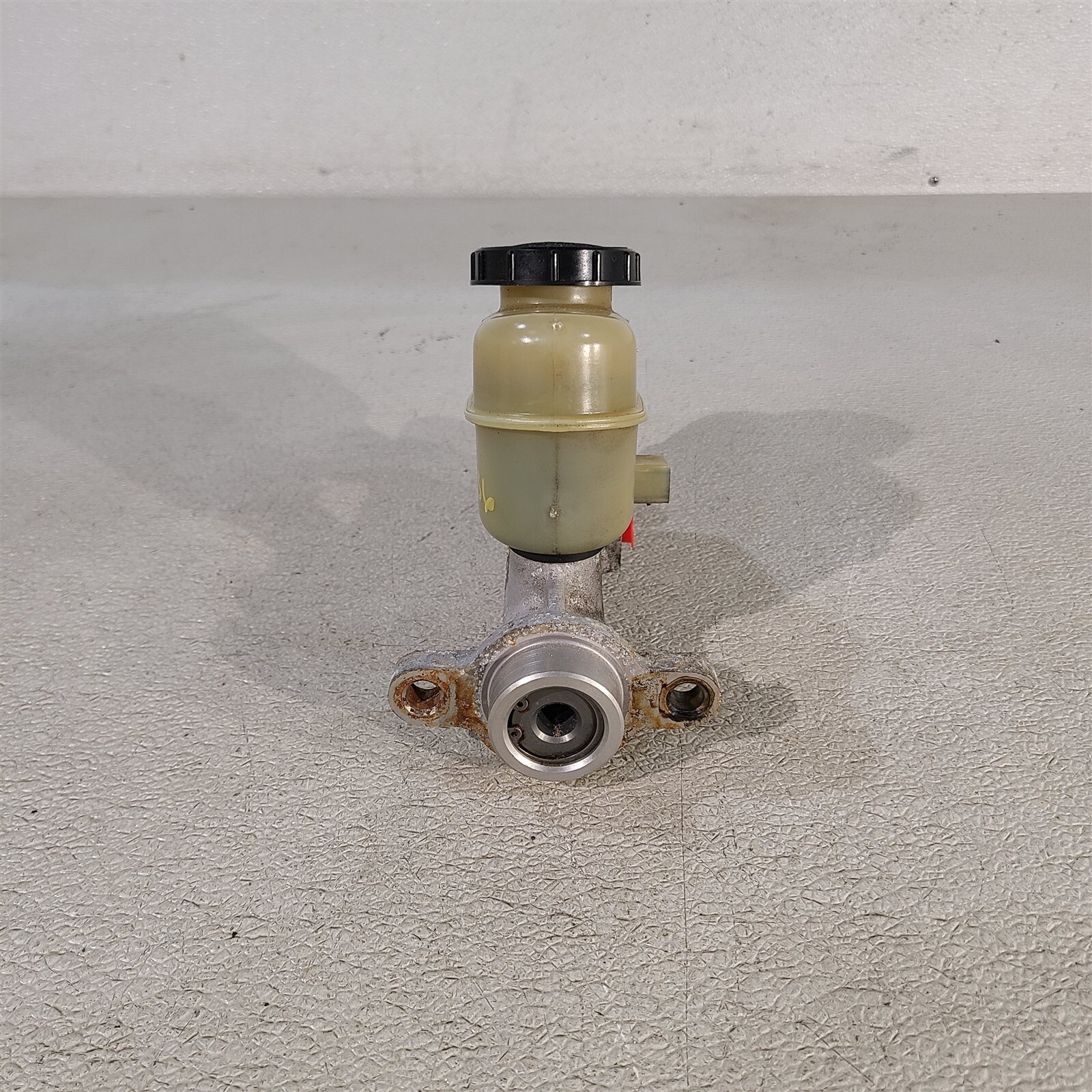 94-95 Mustang Gt Master Cylinder F4ZC-2A032-DA Aa7536 94-95 Mustang Gt Master Cylinder F4ZC-2A032-DA Aa7536