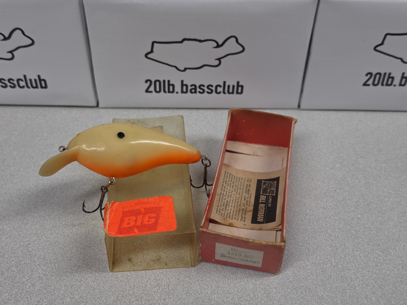 Vintage Norman BIG N...#1815...Bone-Orange Belly...NOS Vintage Norman BIG N...#1815...Bone-Orange Belly...NOS