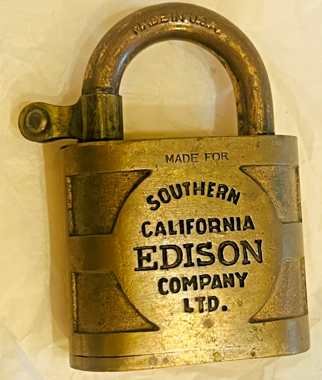 Vintage Yale Brass Padlock Southern California Edison Co SoCal Power Lock No Key