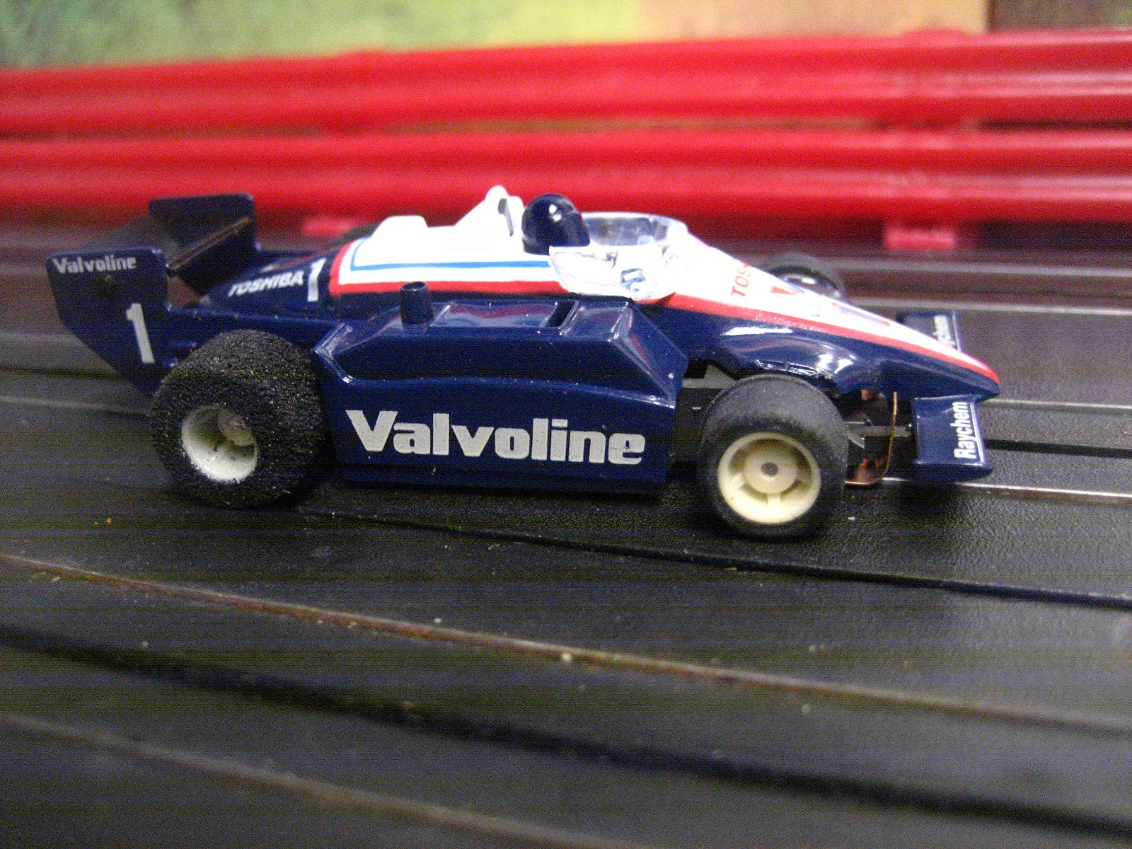 NEW Tyco HO Scale Slot Car F 1 Indy cars  #1 Valvoline  (read)