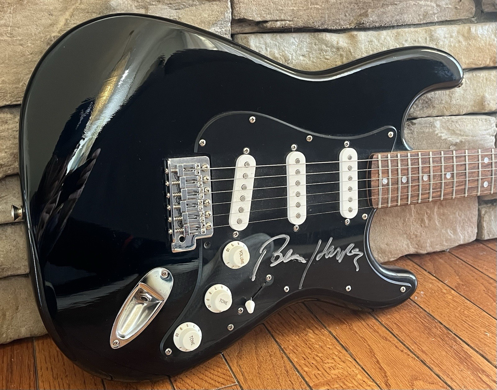 Genuine BEN HARPER Autographed Black Squire Strat Electric Guitar by Fender COA Genuine BEN HARPER Autographed Black Squire Strat Electric Guitar by Fender COA