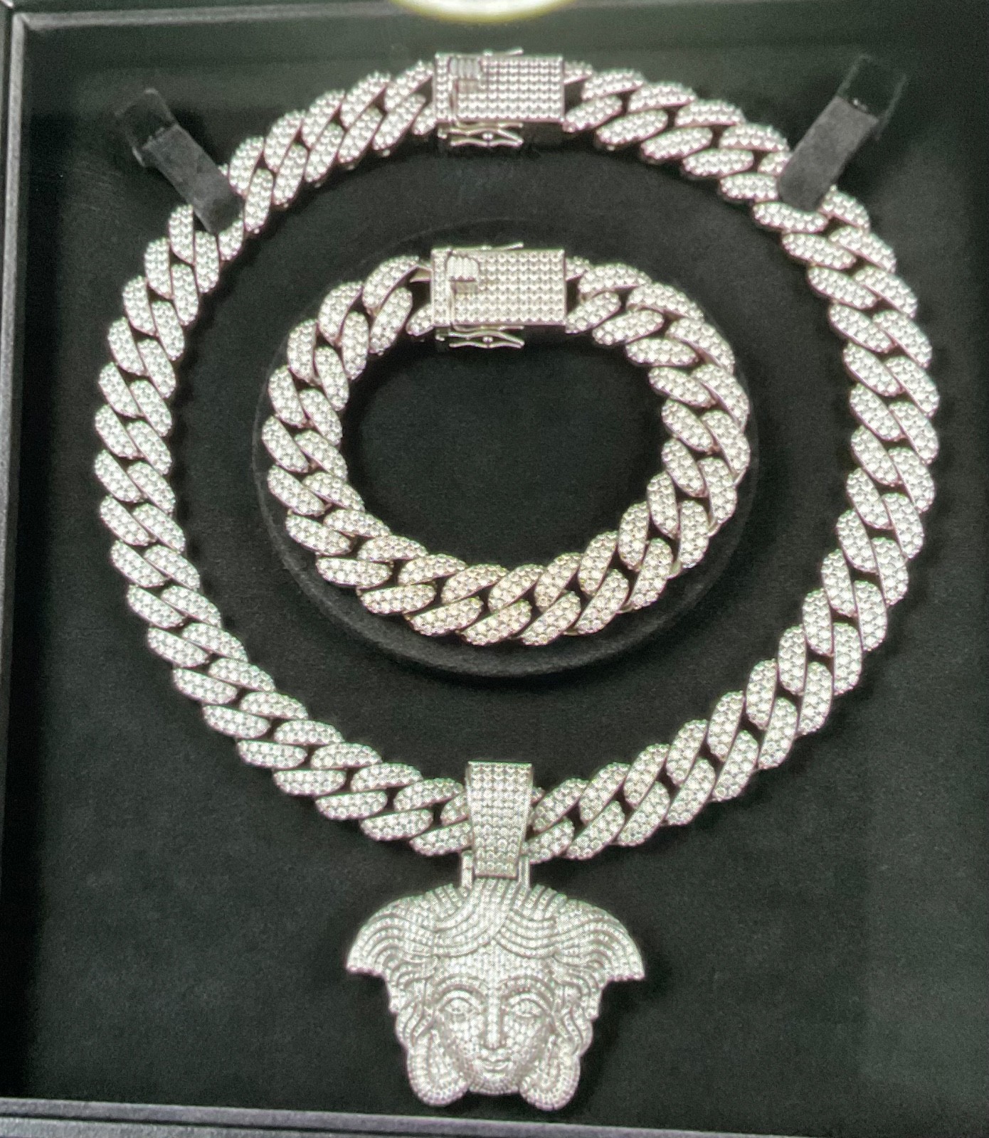 set de cadena y pulsera hombre ,20mm x 20 de largo set de cadena y pulsera hombre ,20mm x 20 de largo