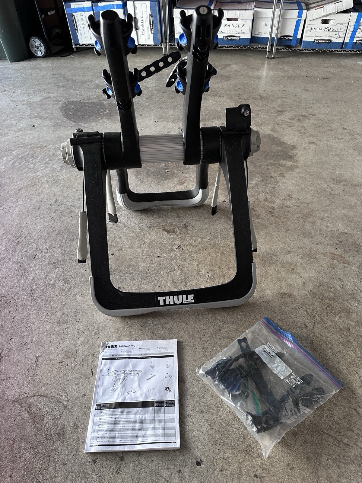 Thule Raceway 9001 Pro 2 Rear Trunk Mount Bike Rack - used