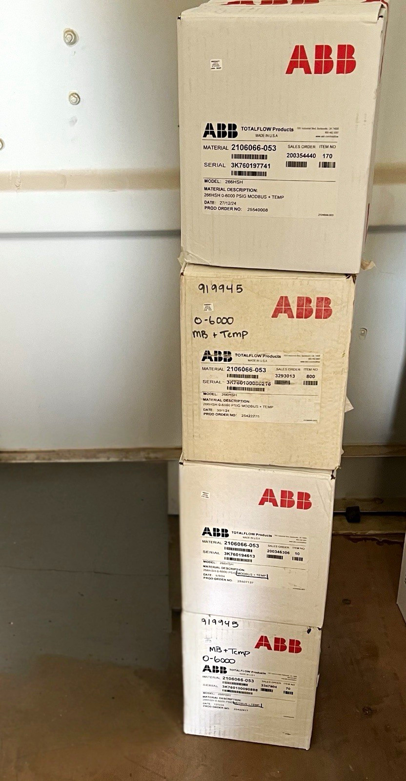 ABB Totalflow 266HSH 6000 PSI Modbus Temp Transmitter 2106066-053 NEW ABB Totalflow 266HSH 6000 PSI Modbus Temp Transmitter 2106066-053 NEW